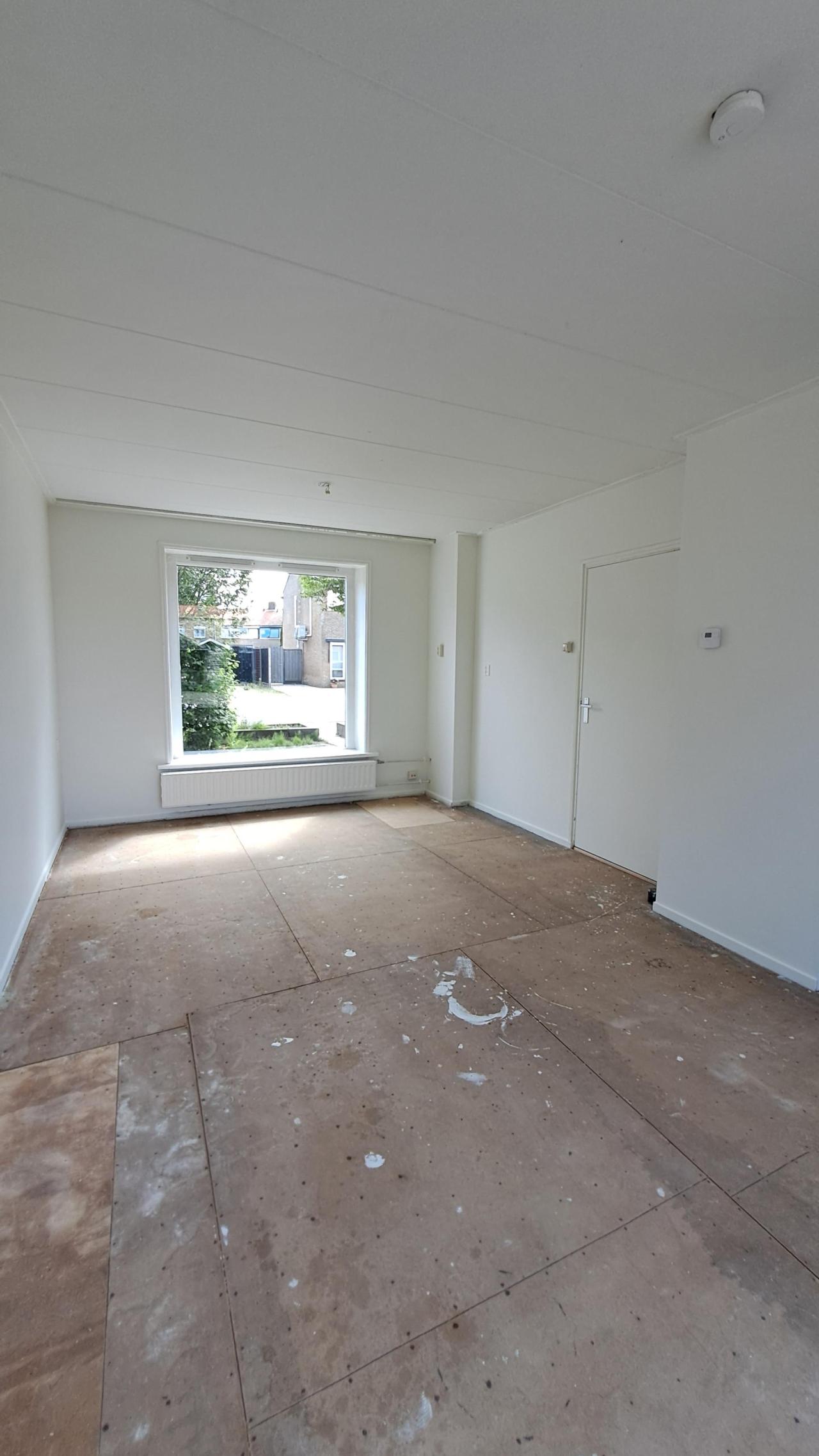 housePhoto