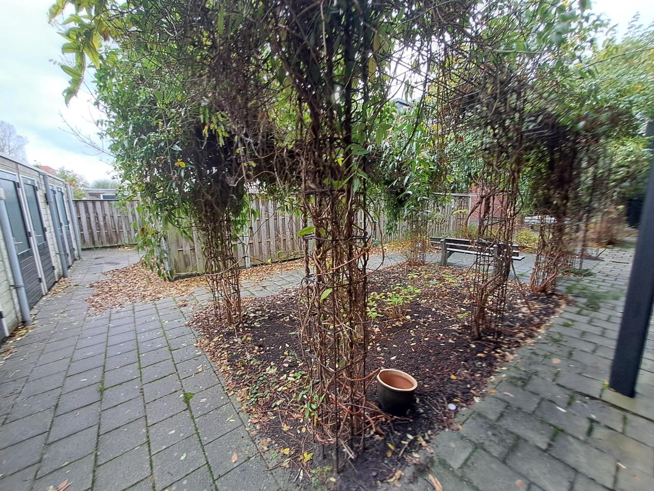 housePhoto