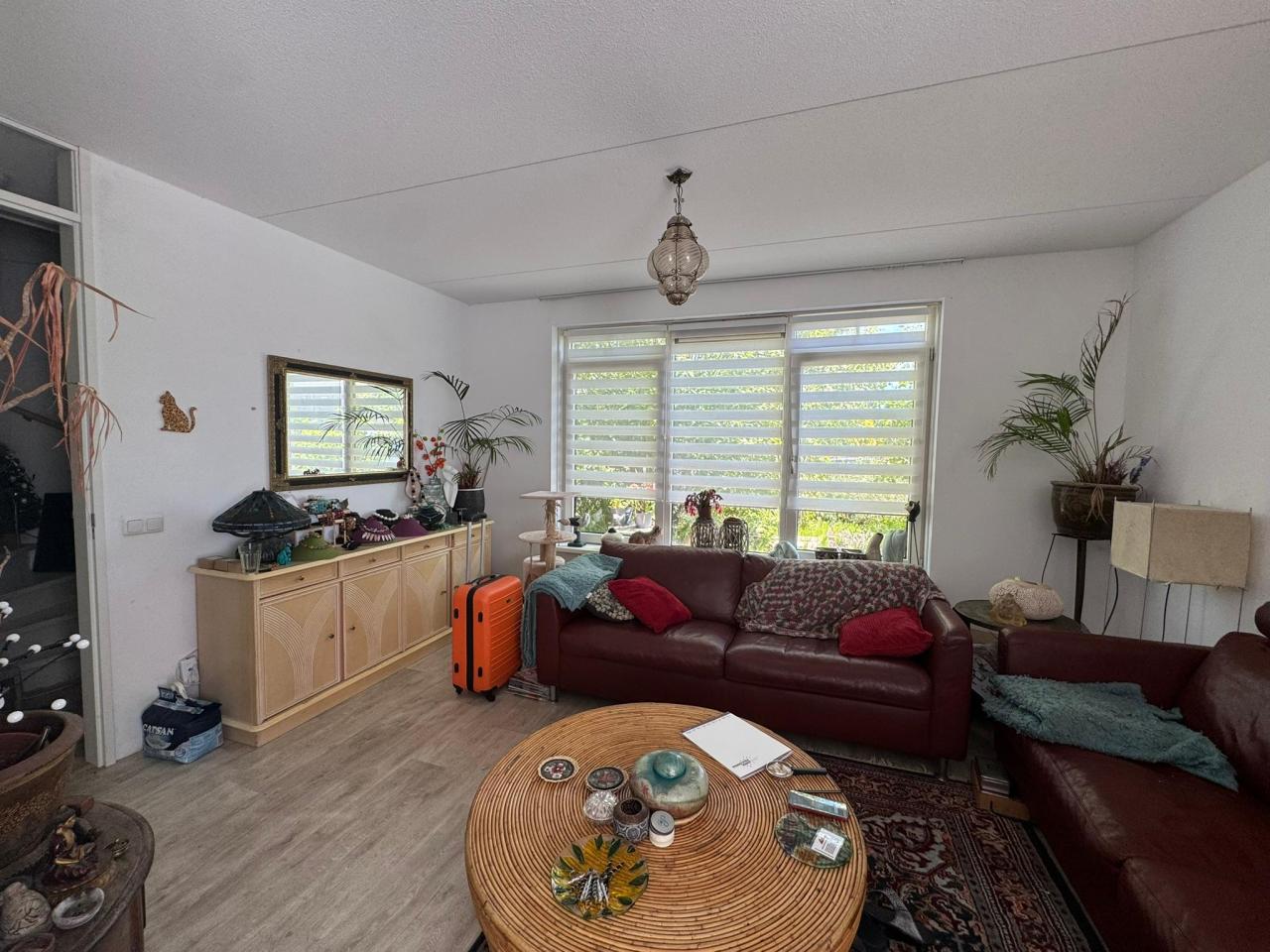 housePhoto