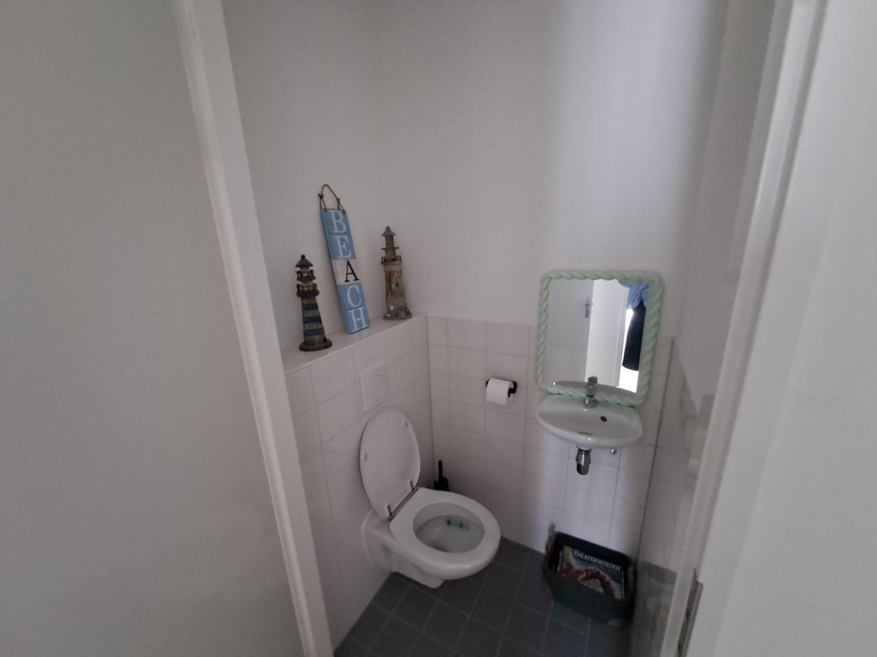 housePhoto
