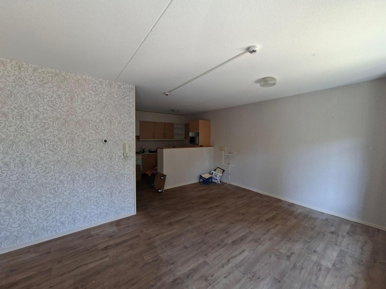 housePhoto