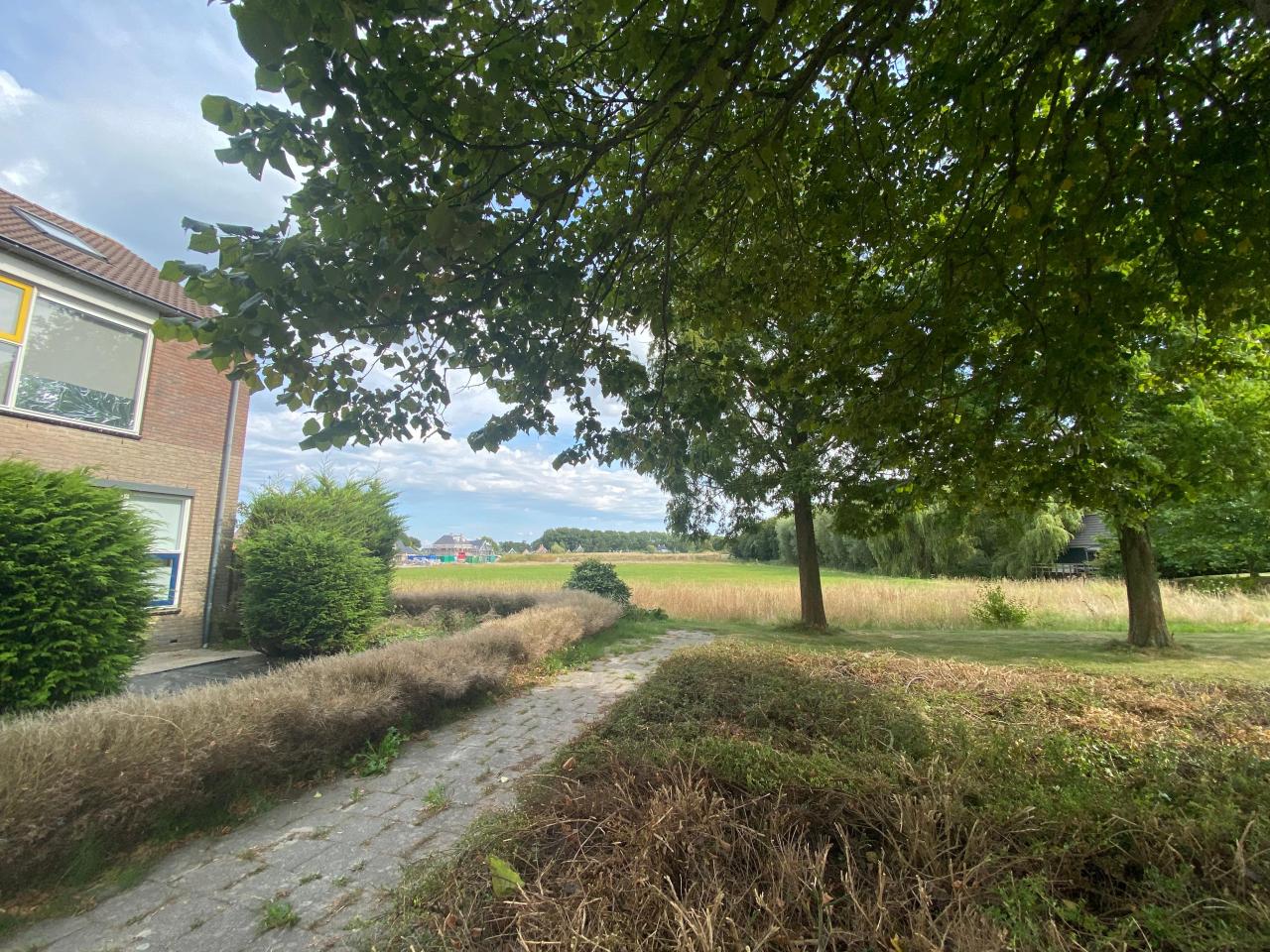 housePhoto