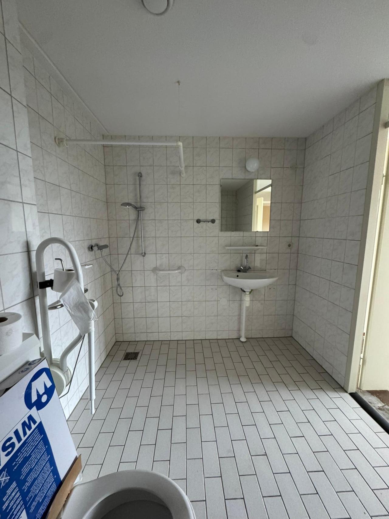 housePhoto