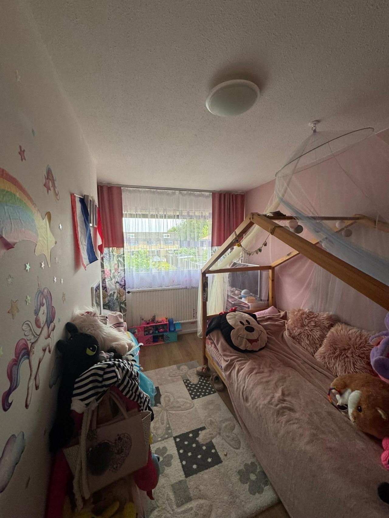 housePhoto