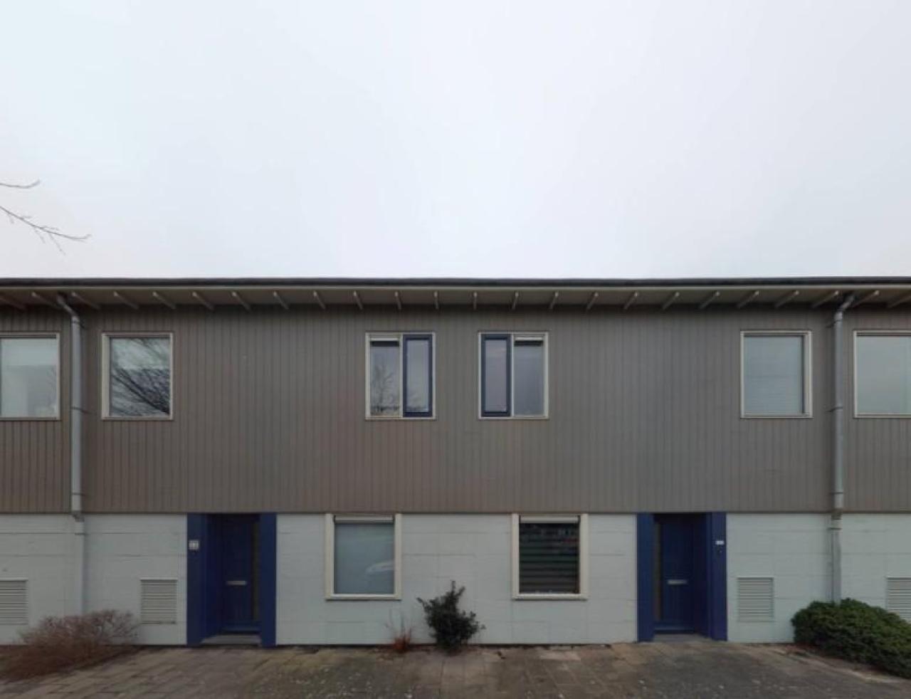 housePhoto