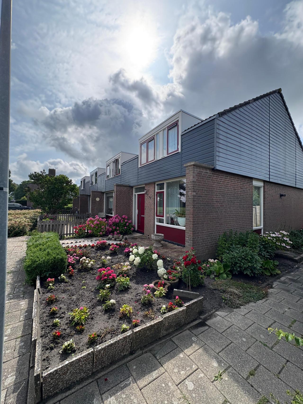 housePhoto