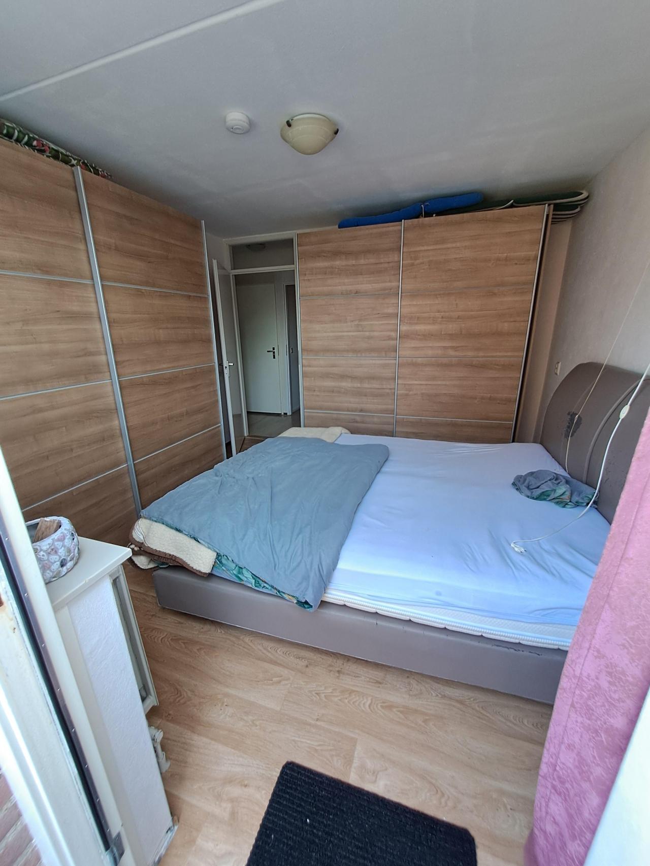 housePhoto