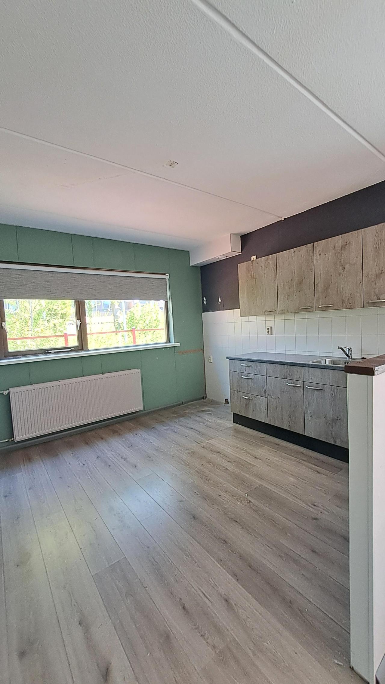 housePhoto
