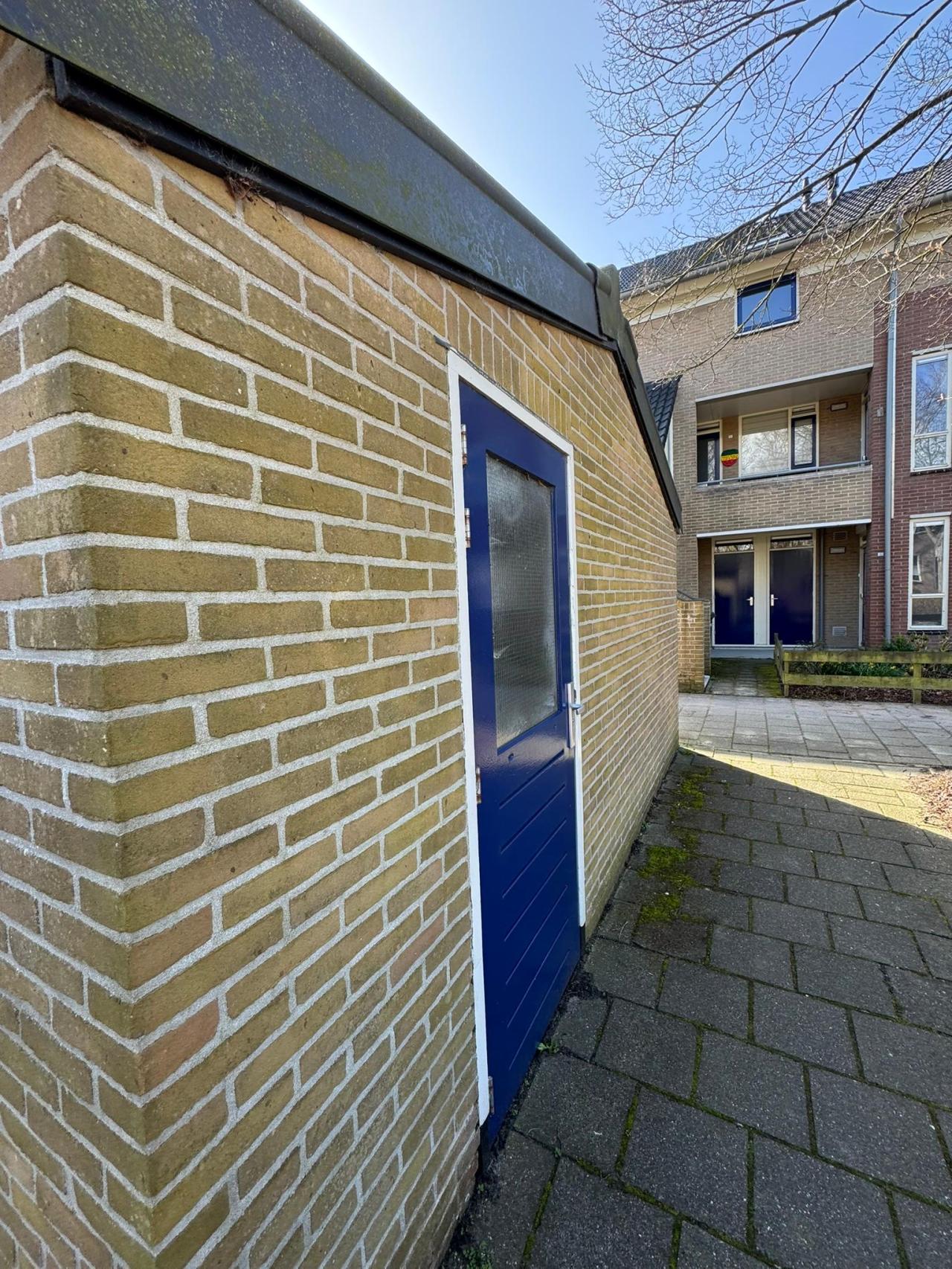 housePhoto
