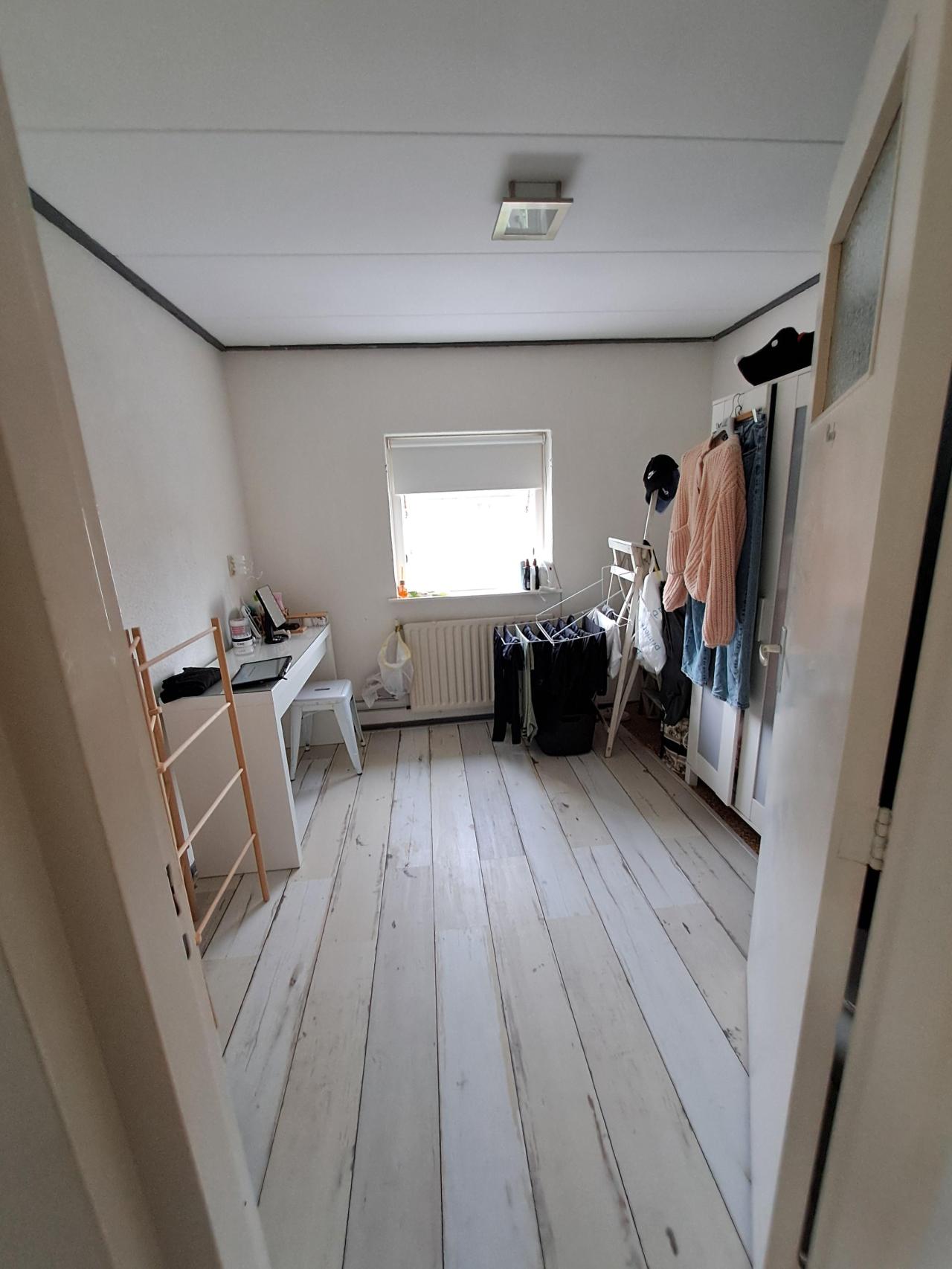 housePhoto