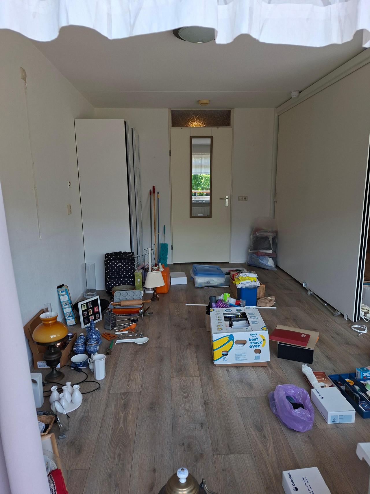 housePhoto