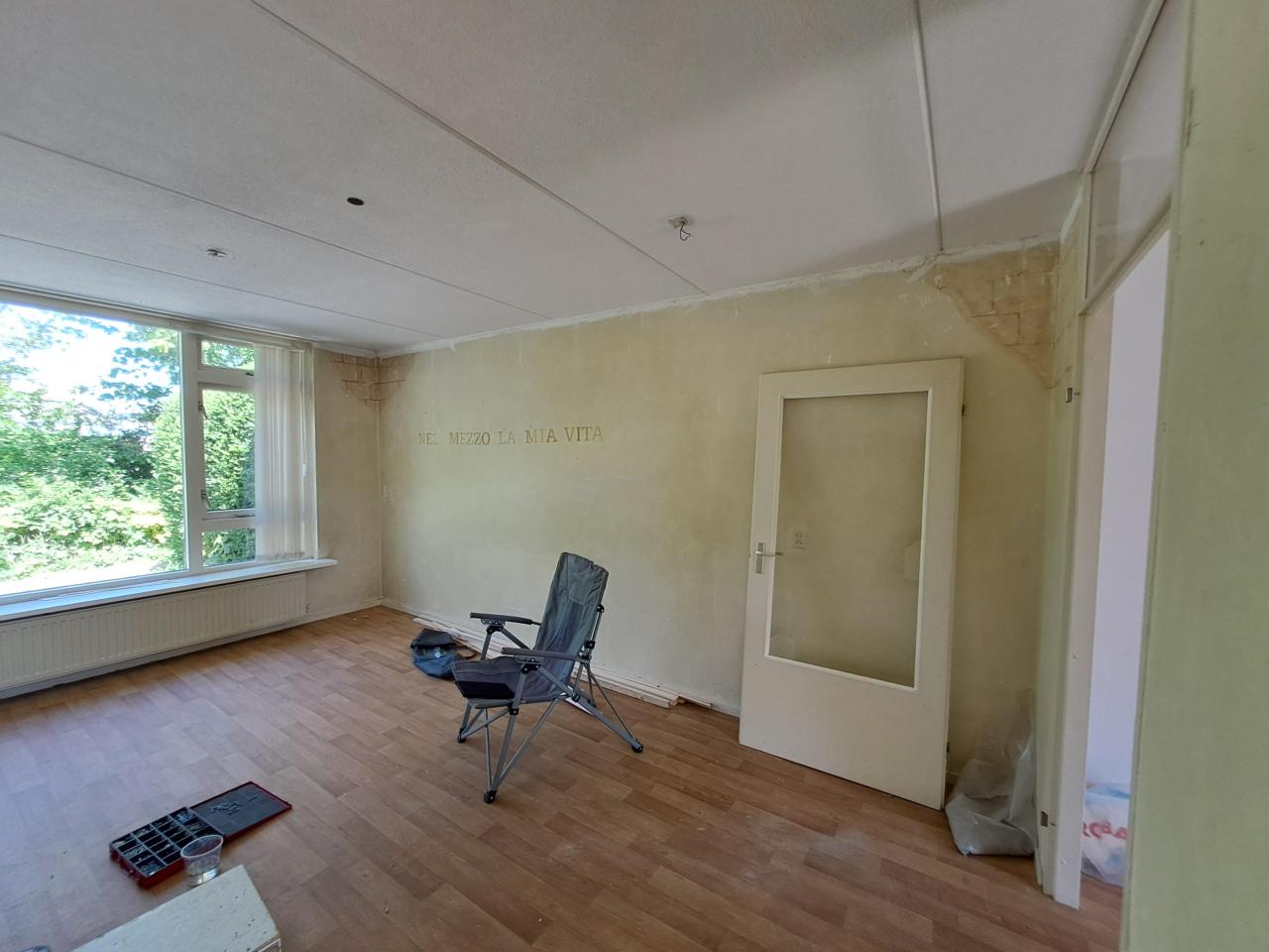 housePhoto