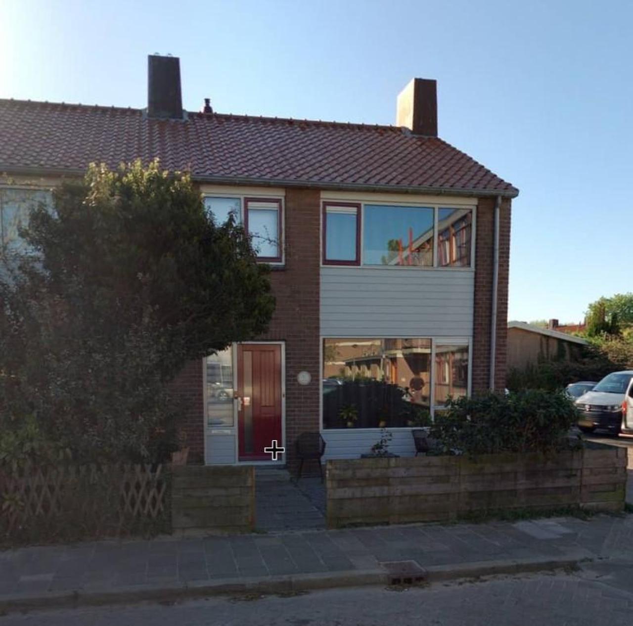 housePhoto