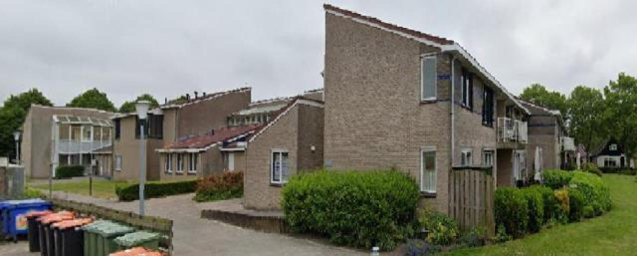 housePhoto