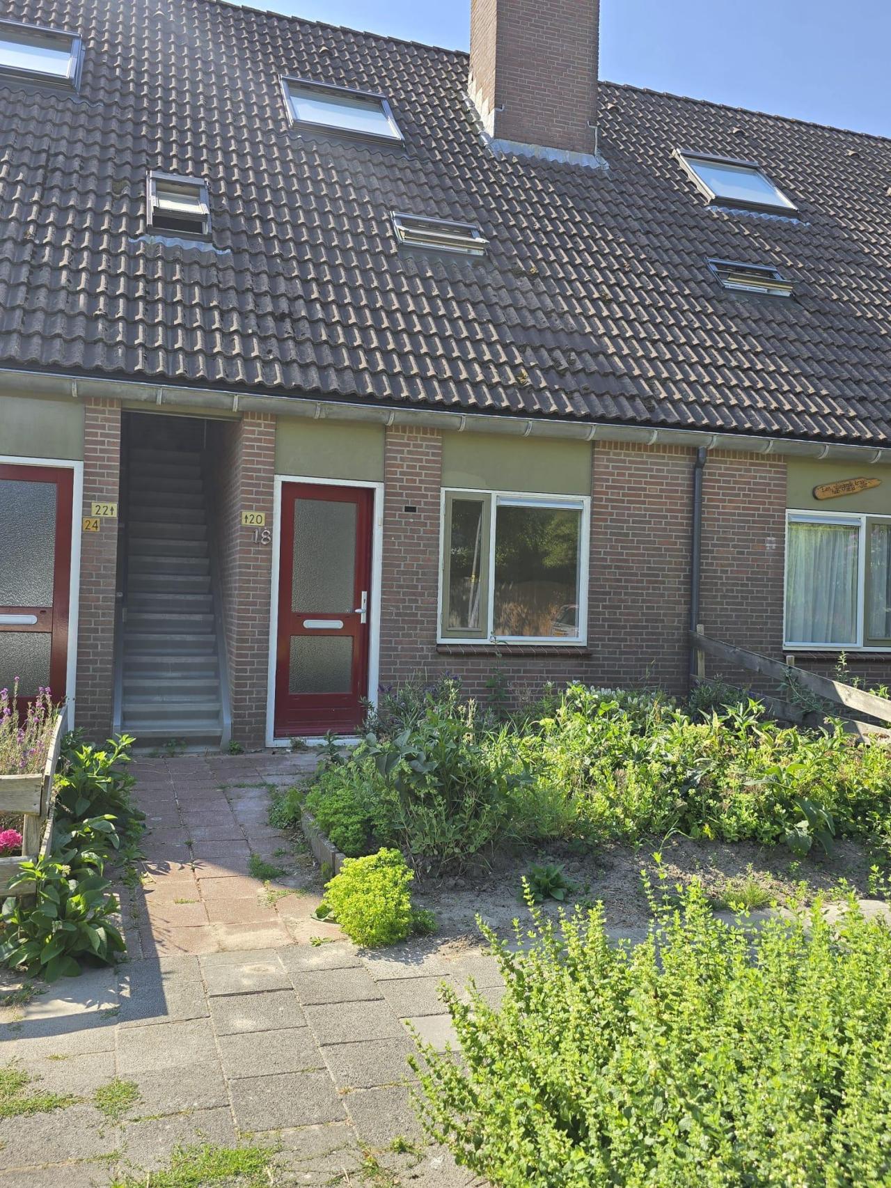 housePhoto