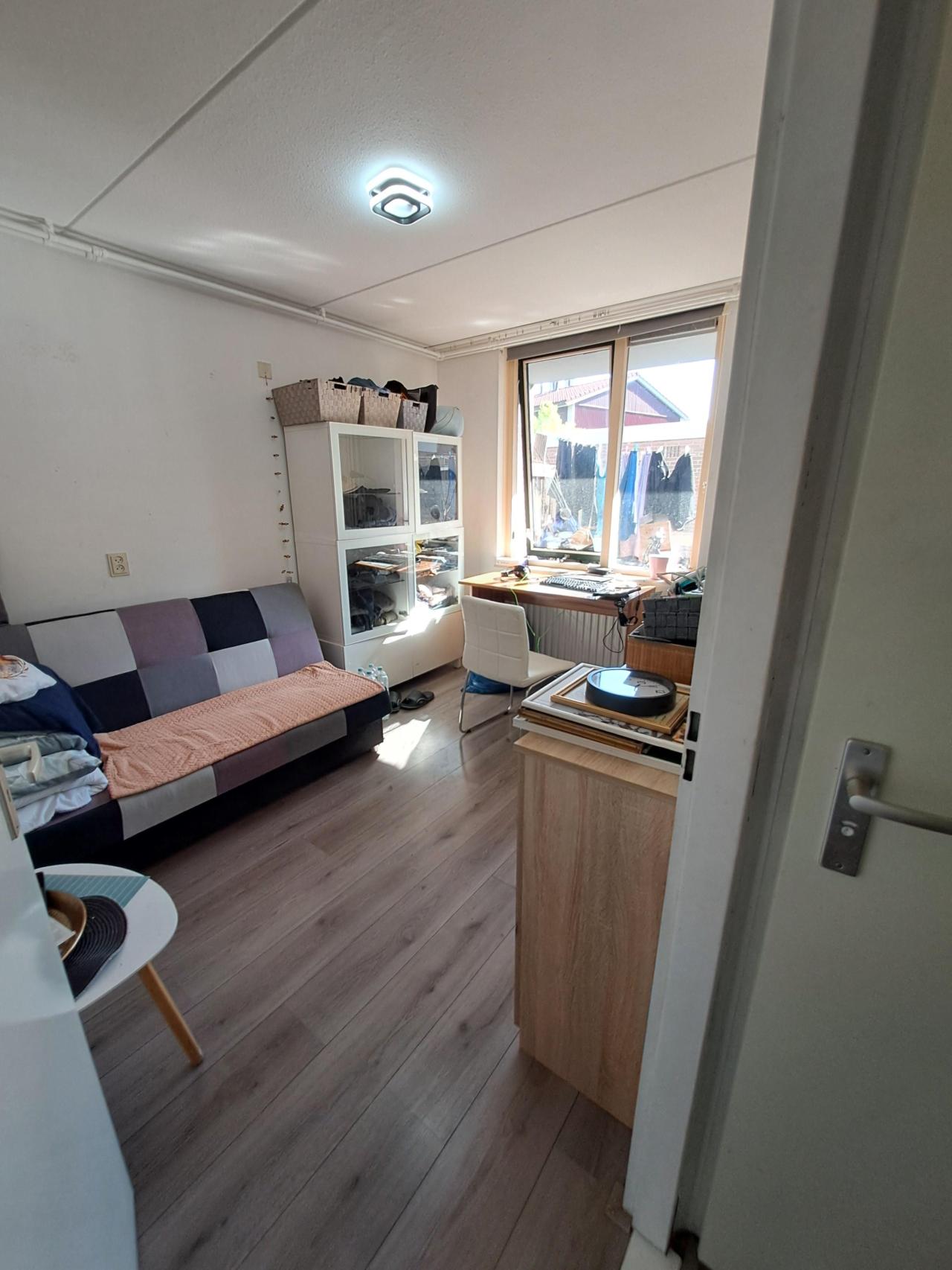 housePhoto