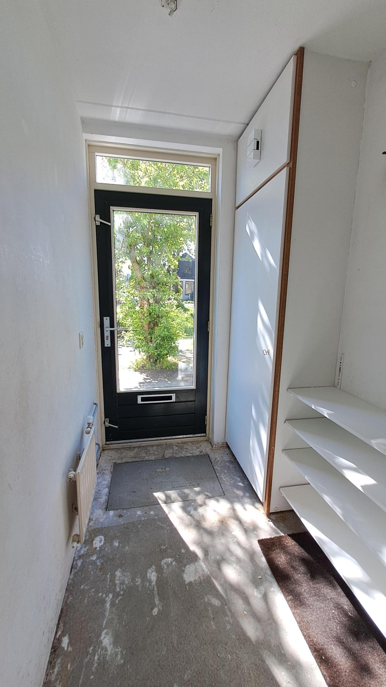 housePhoto