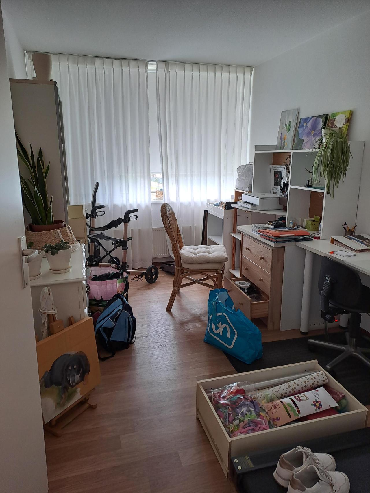 housePhoto