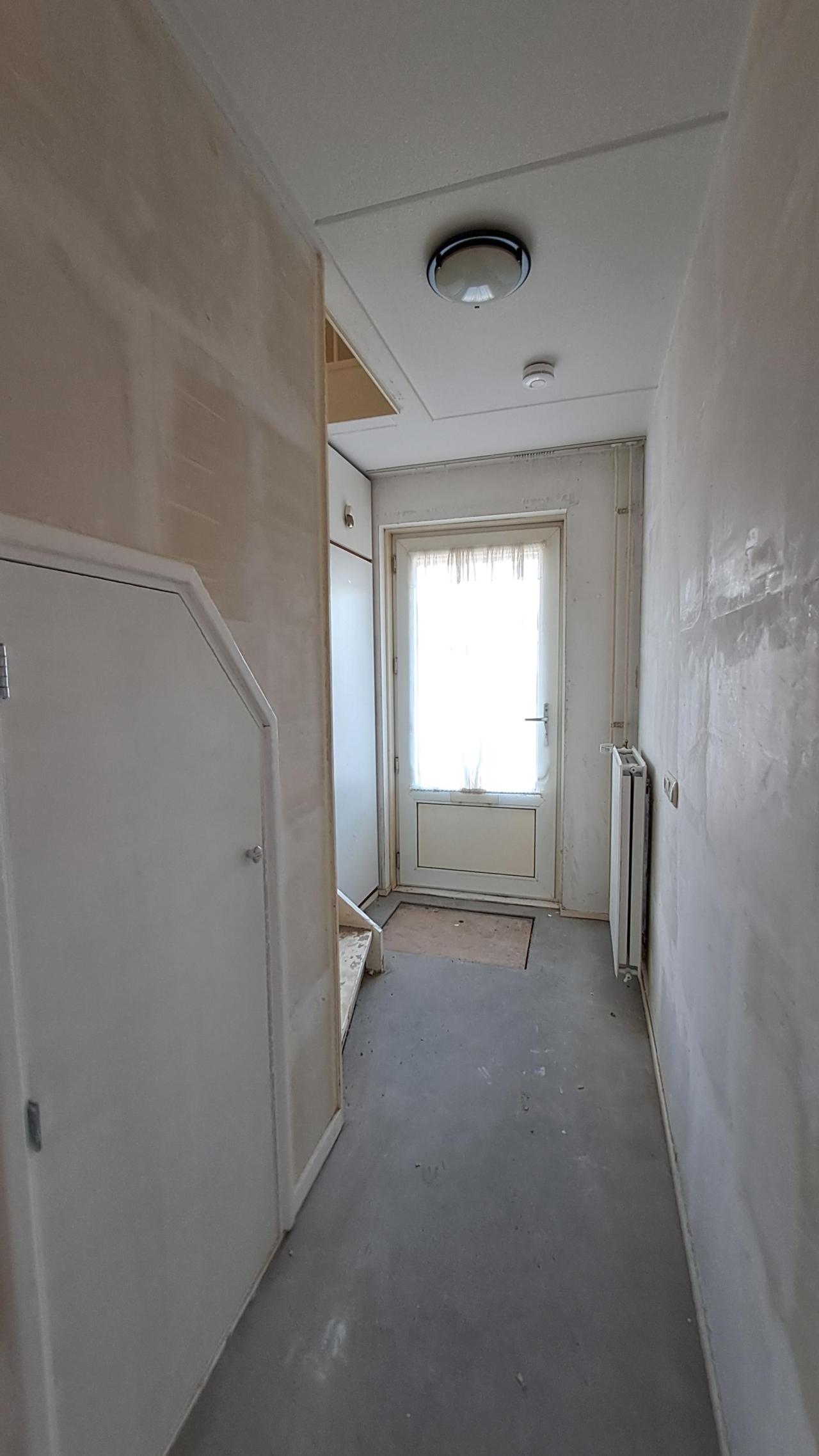 housePhoto