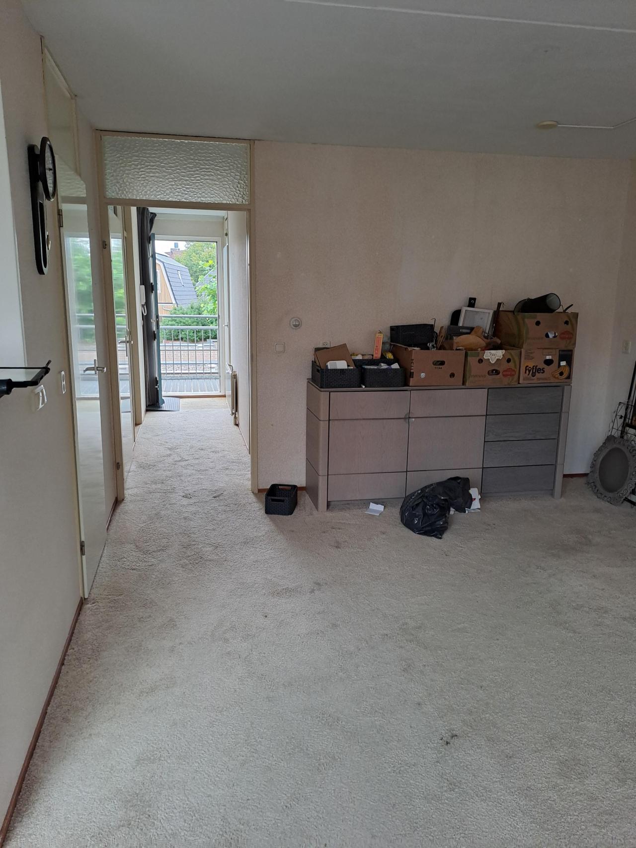 housePhoto