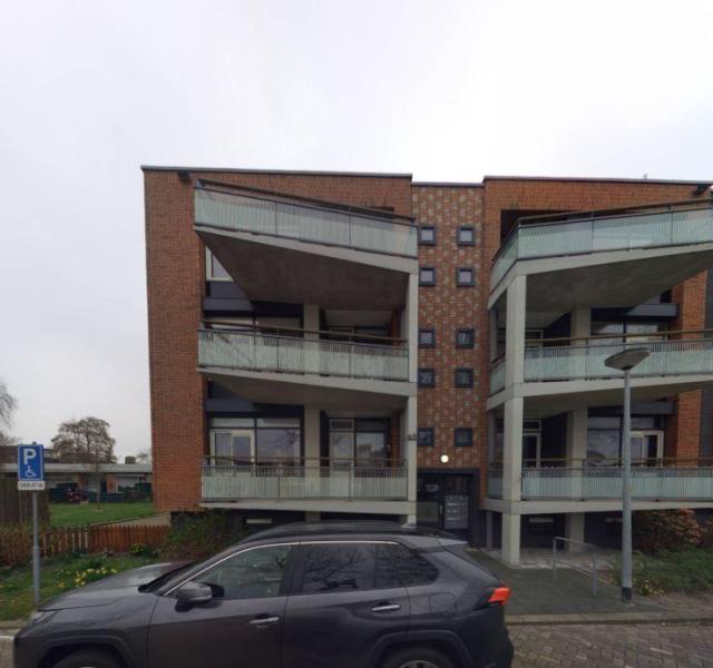 appartementen te huur op Duinroosstraat 135