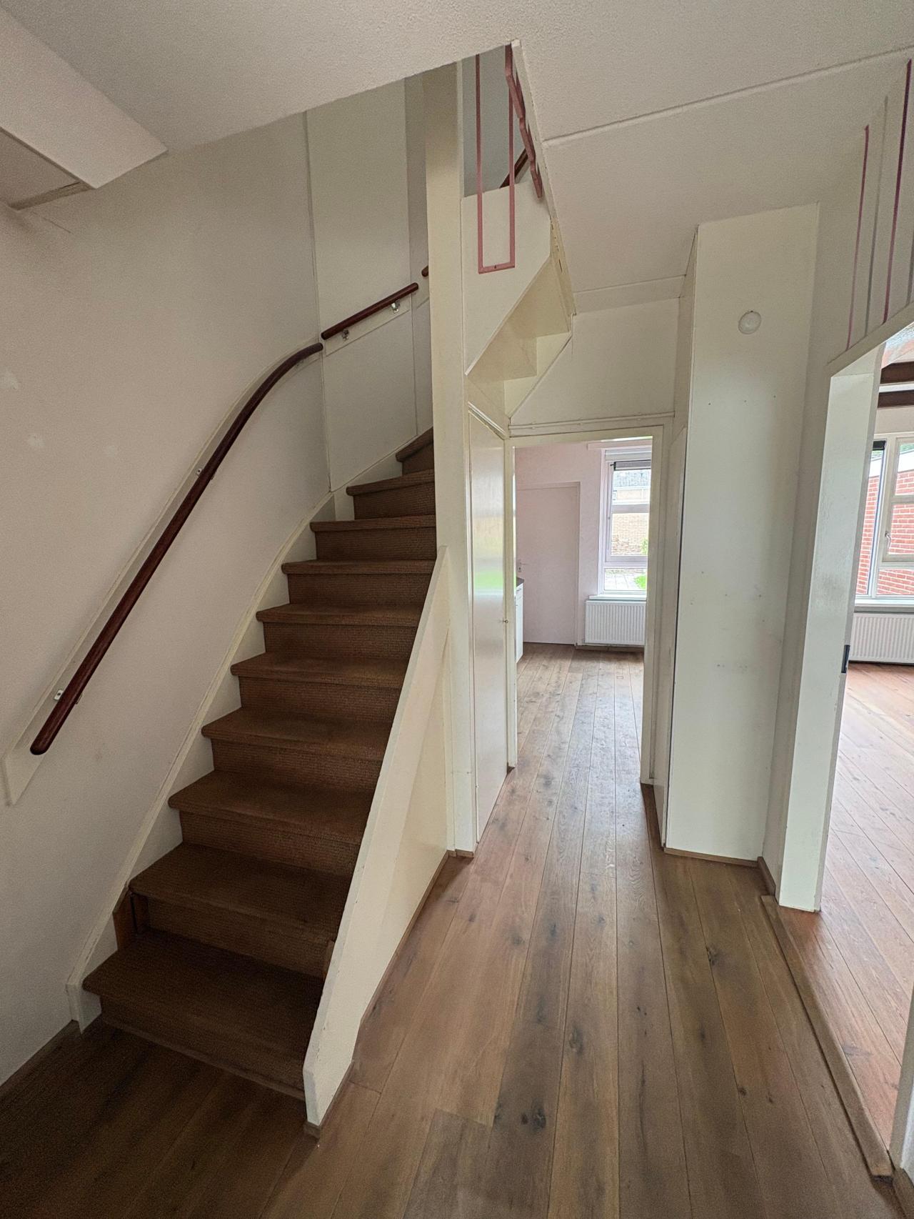 housePhoto
