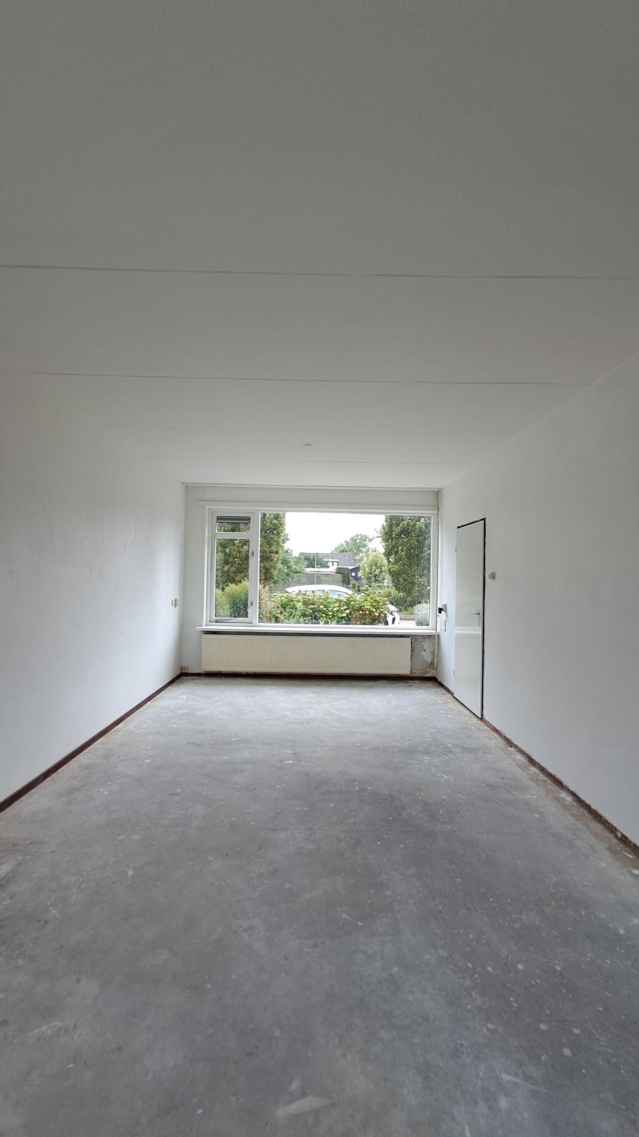 housePhoto