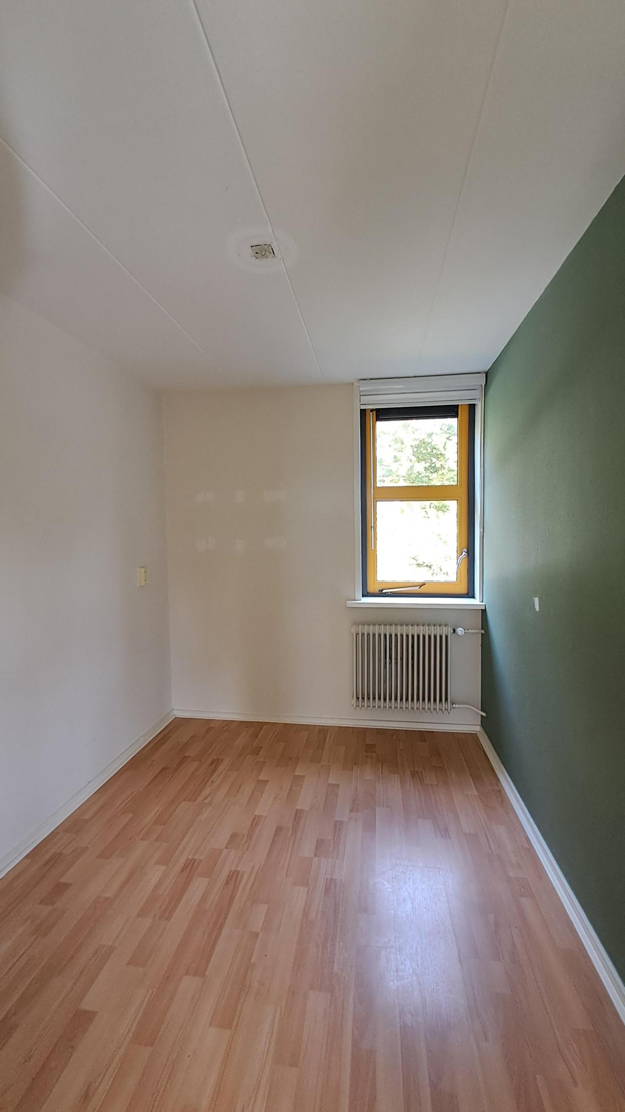 housePhoto