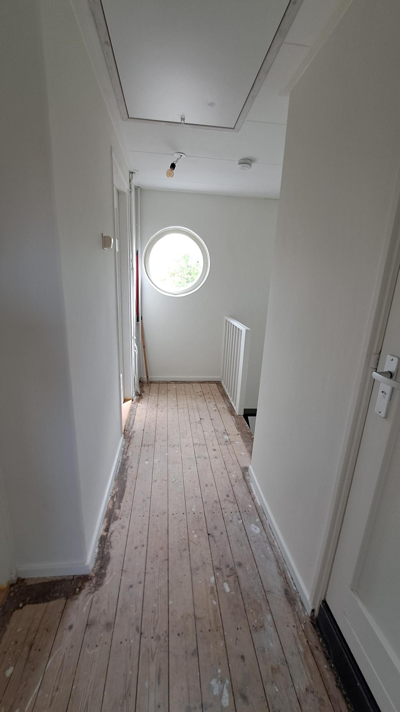 housePhoto