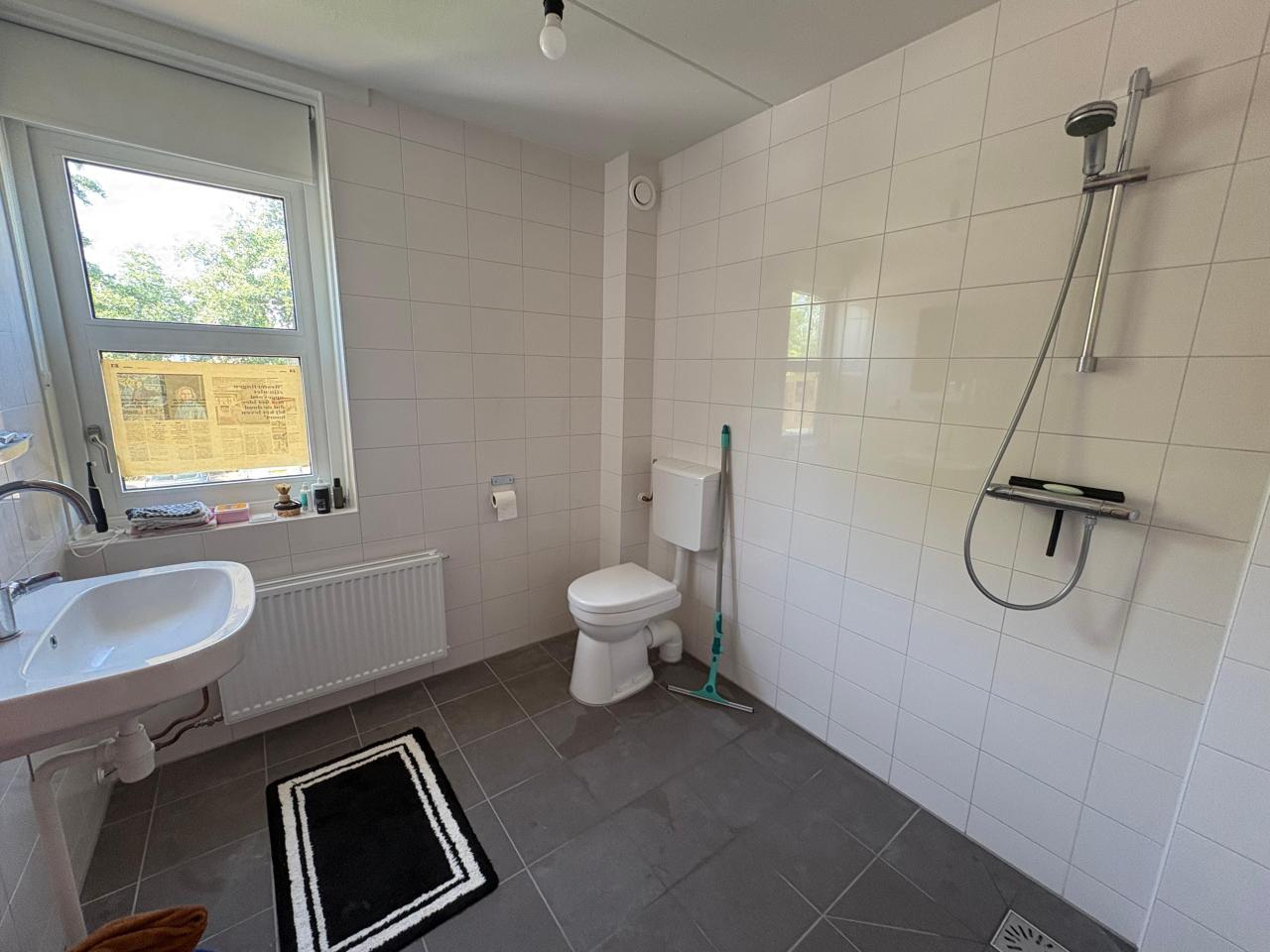housePhoto