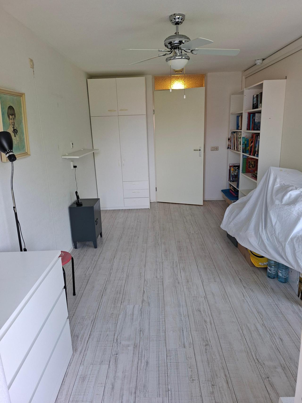housePhoto