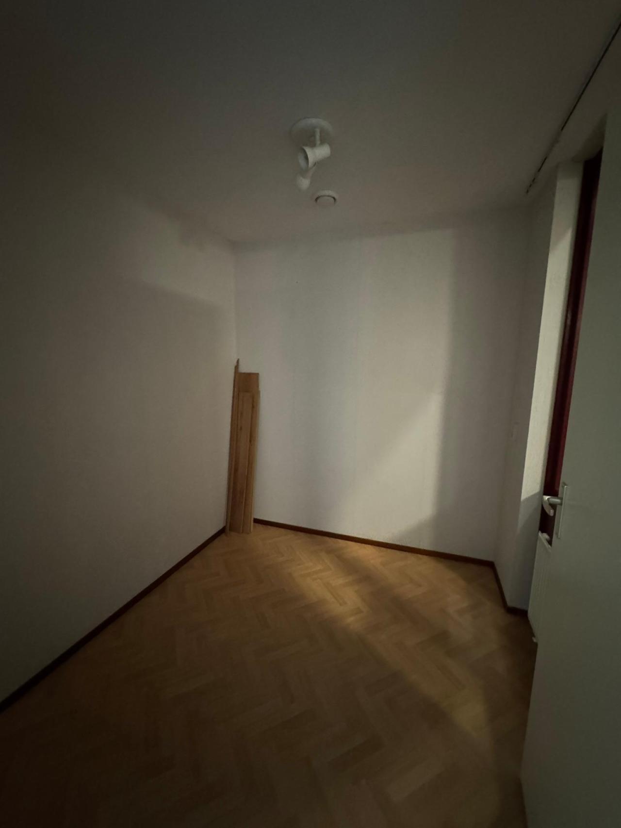 housePhoto
