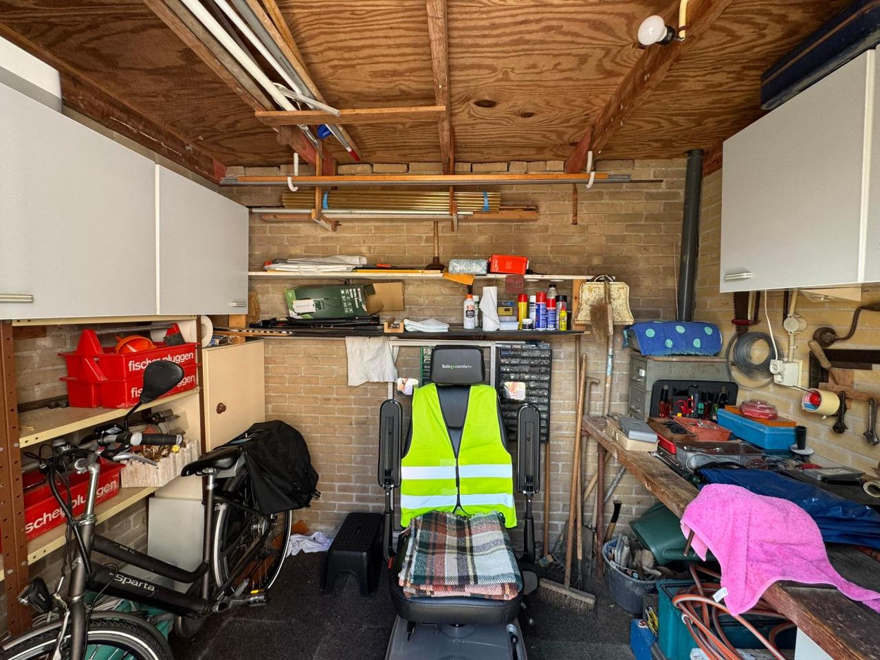 Dirk C. Rezelmanstraat 23