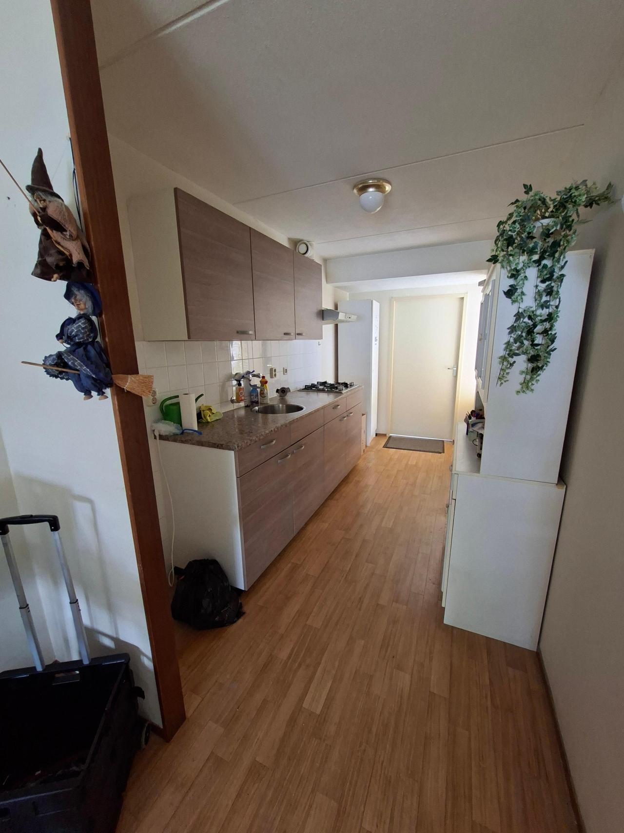 housePhoto