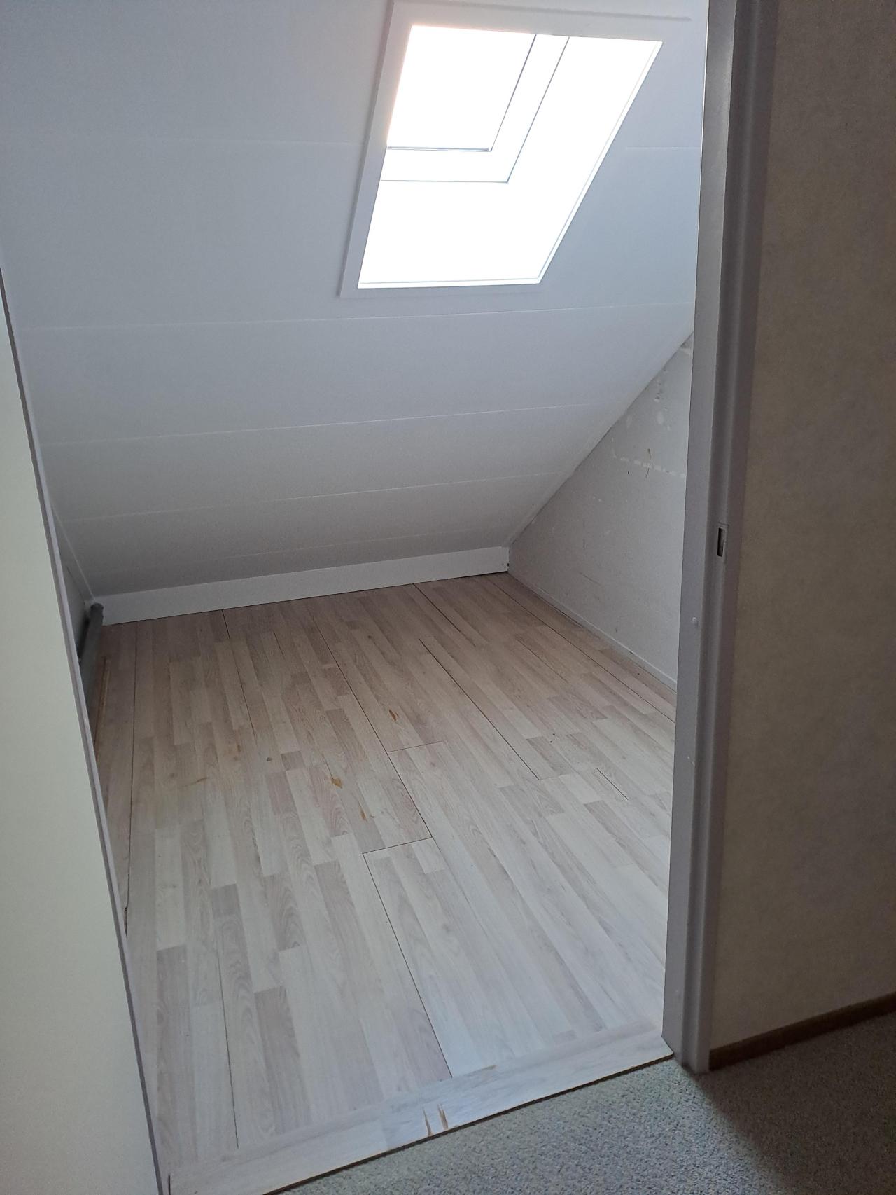 housePhoto
