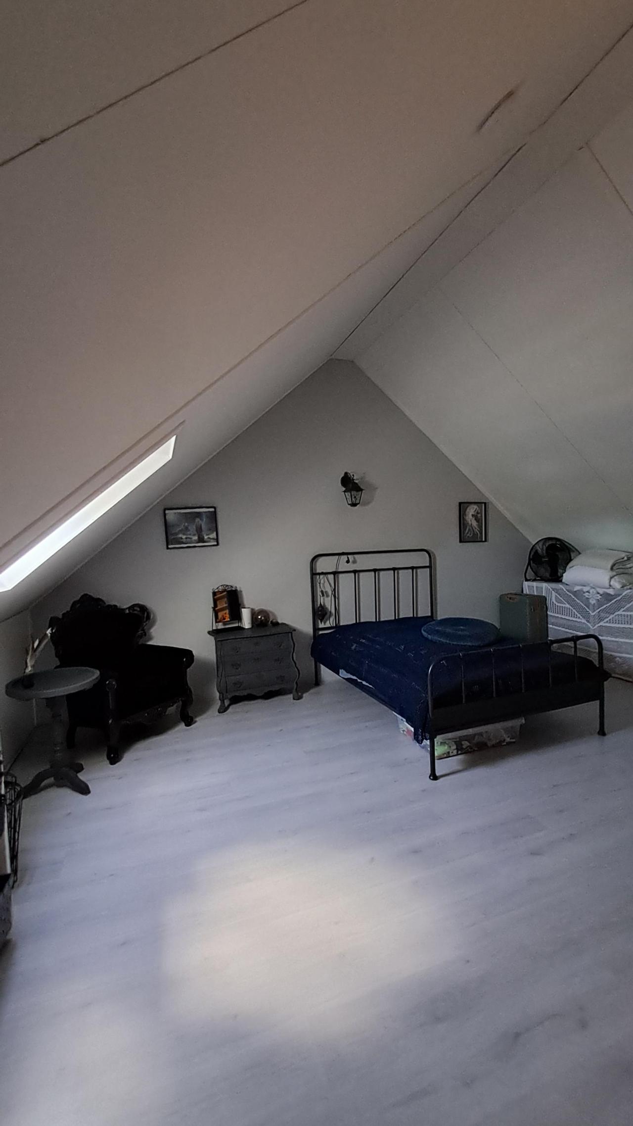 housePhoto