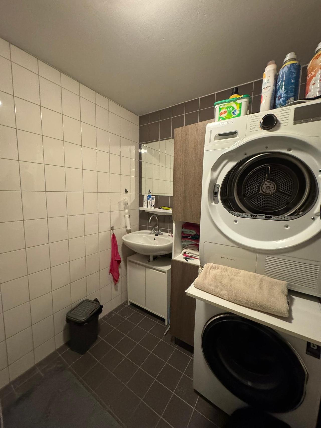 housePhoto