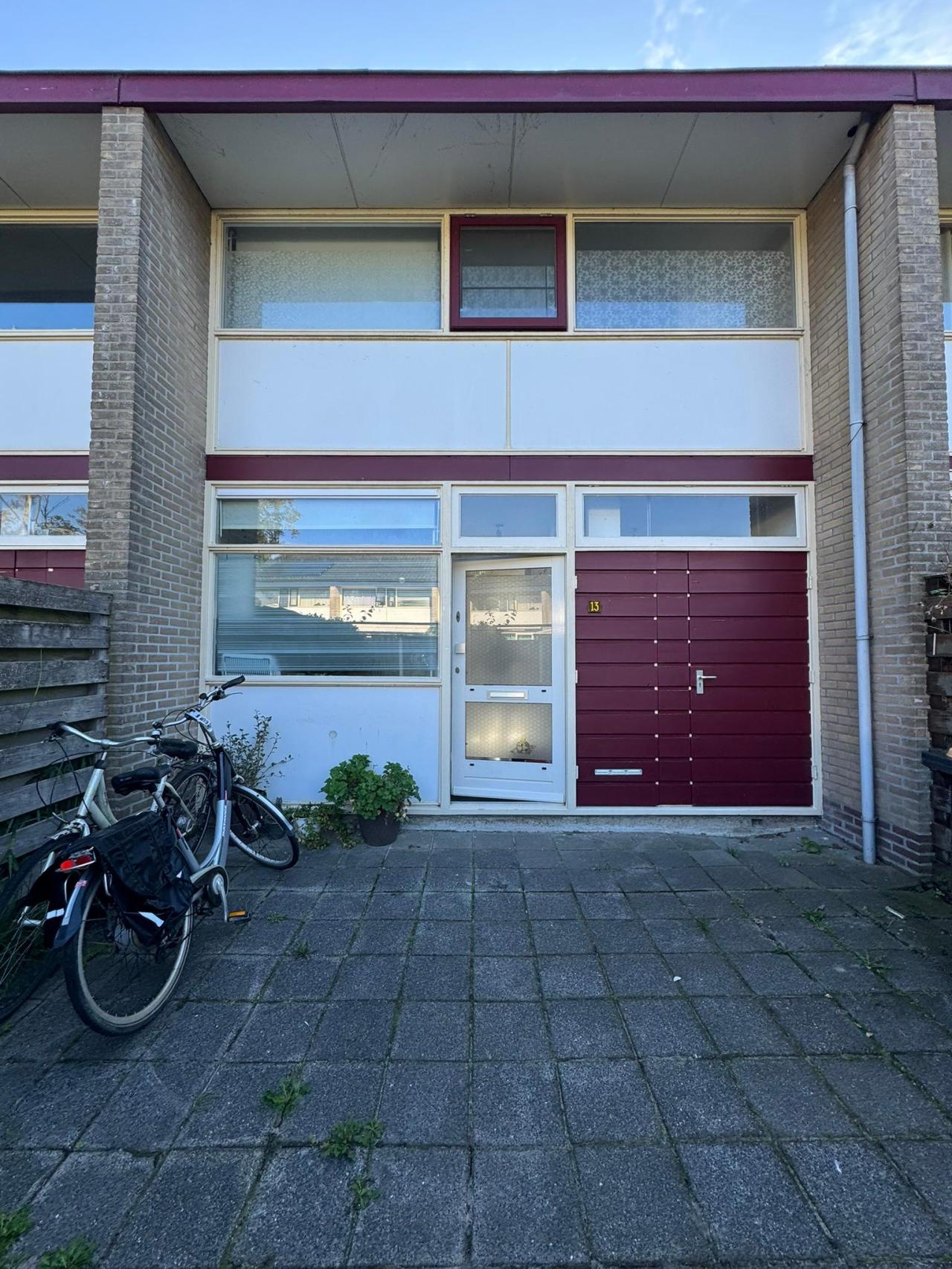 housePhoto