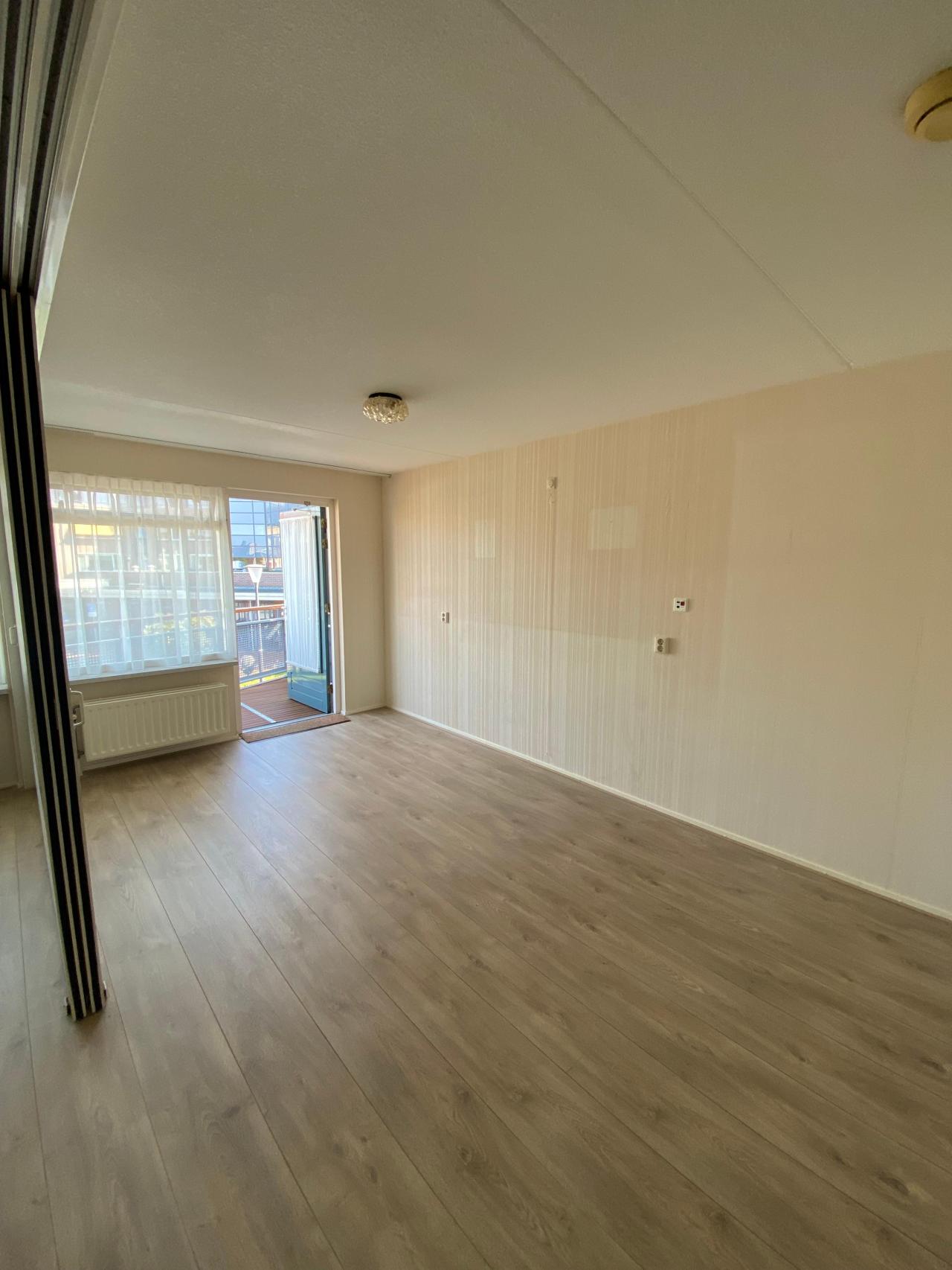 housePhoto