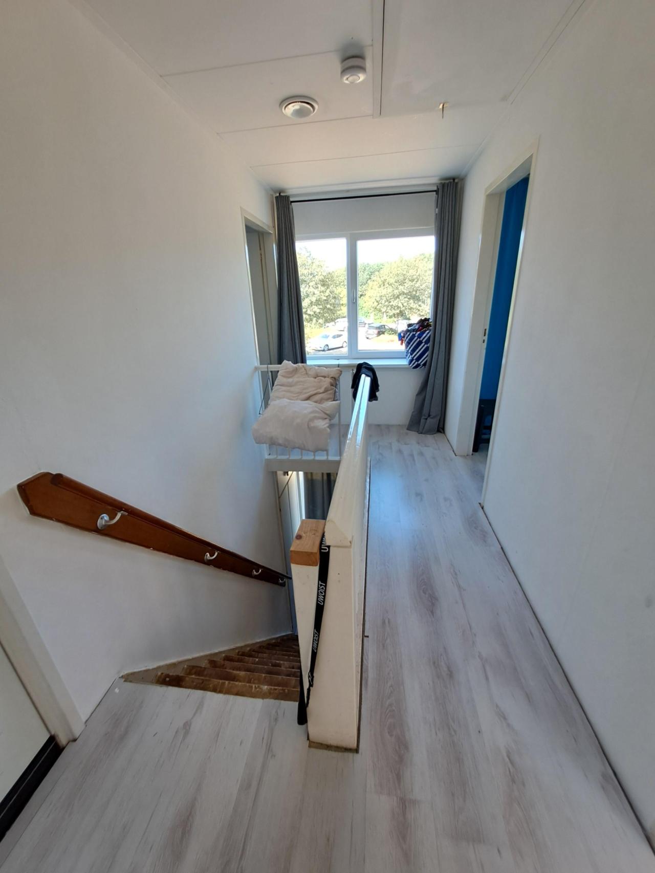 housePhoto
