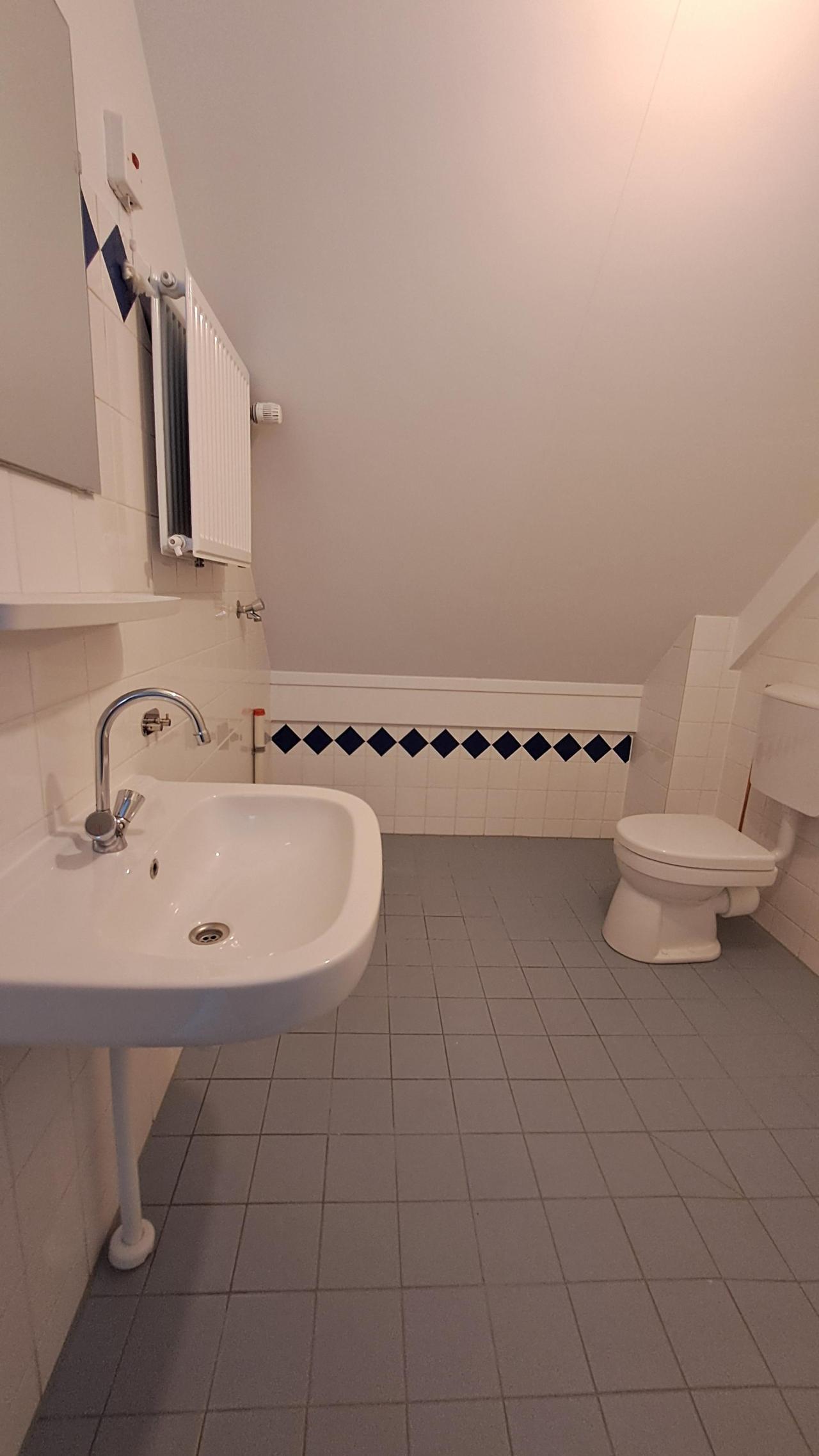housePhoto