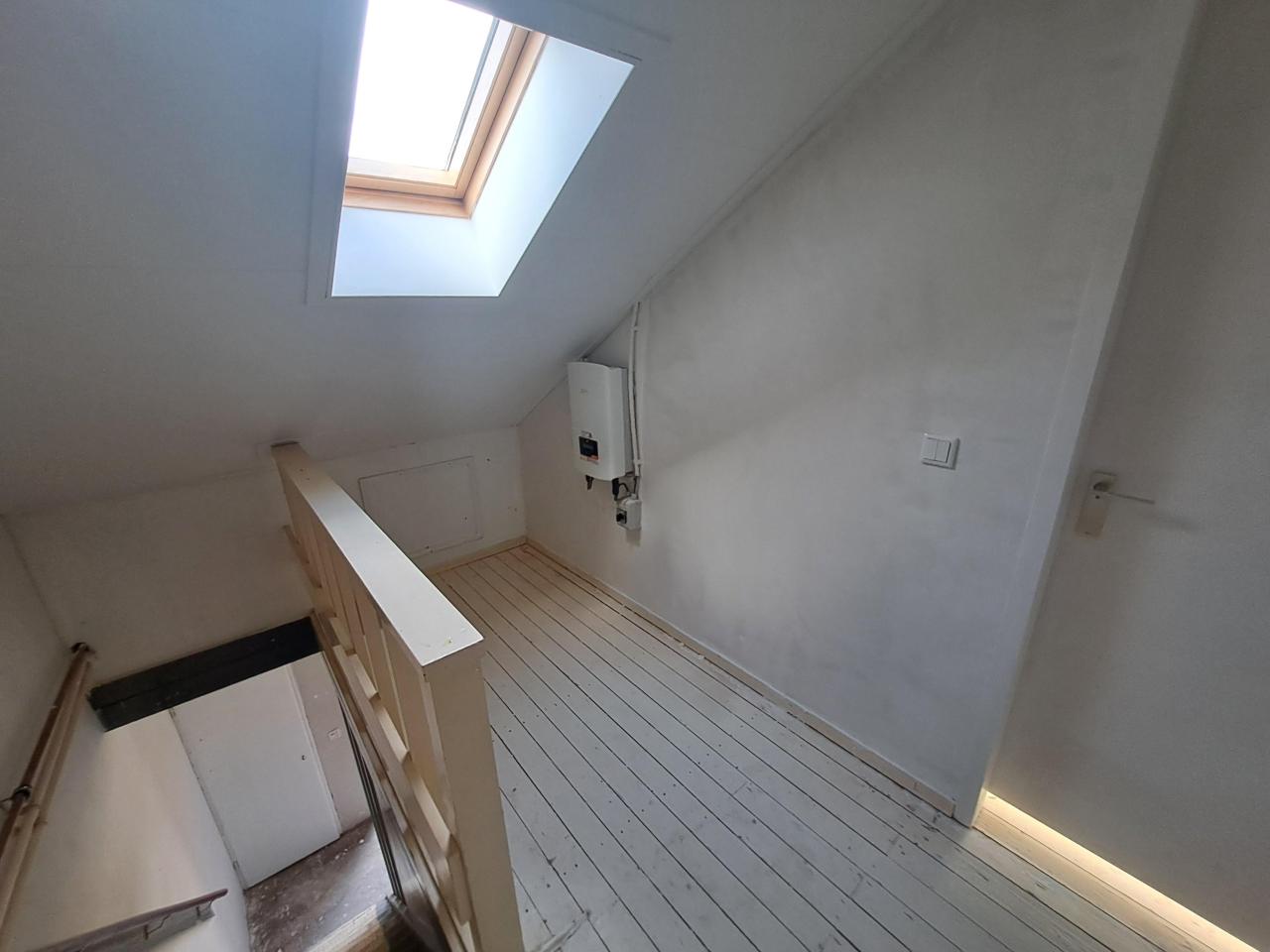 housePhoto