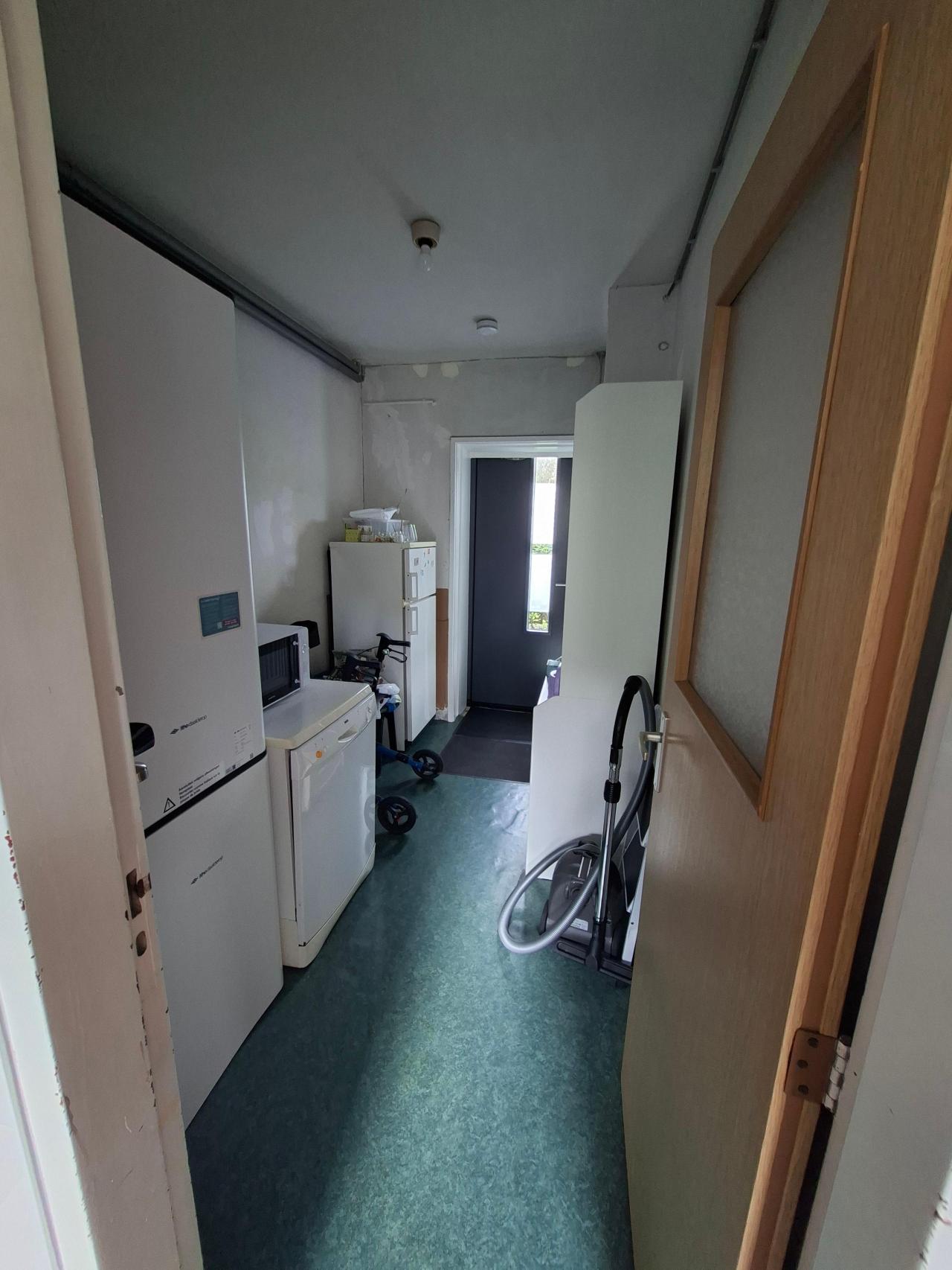 housePhoto