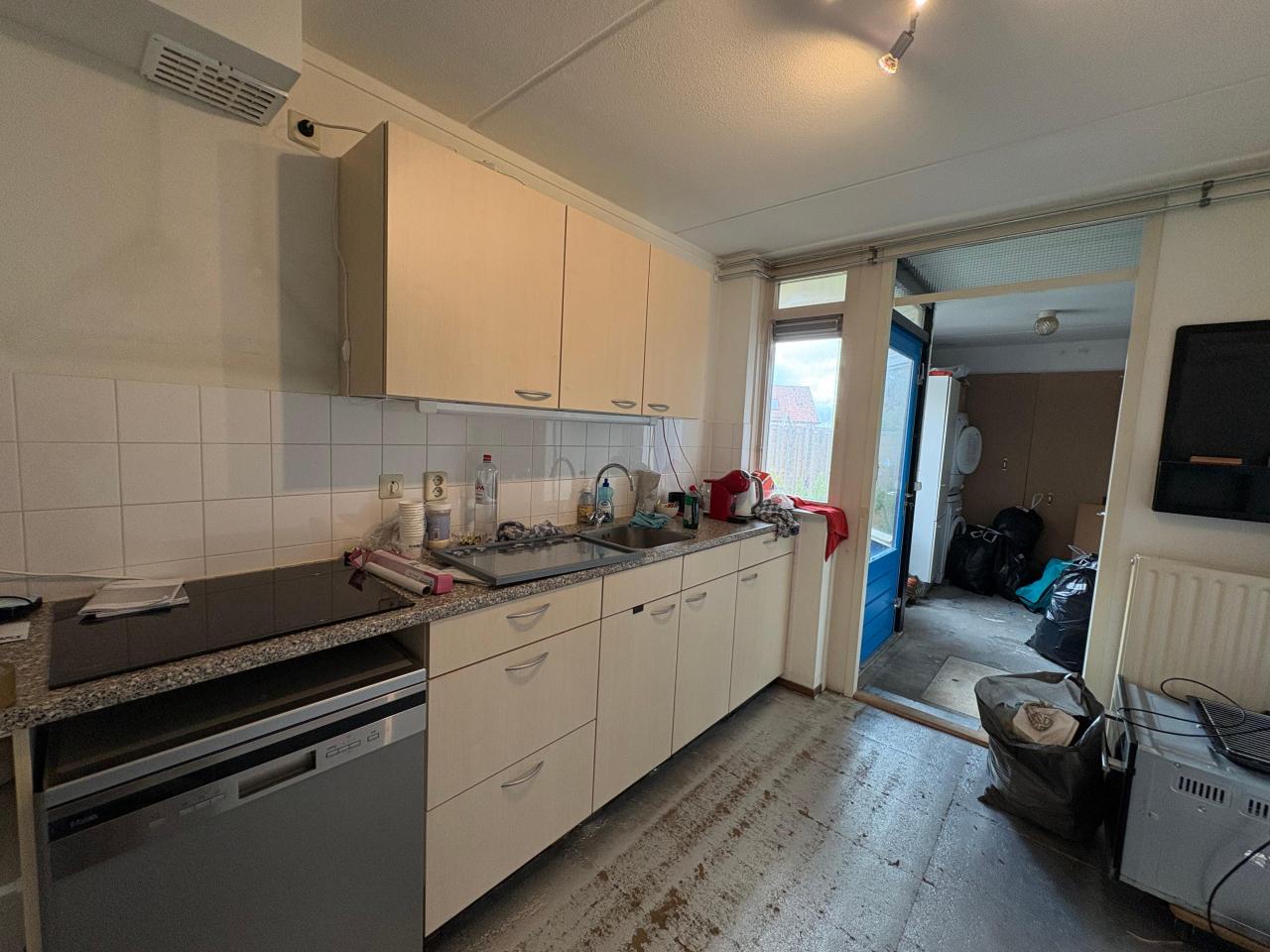 housePhoto