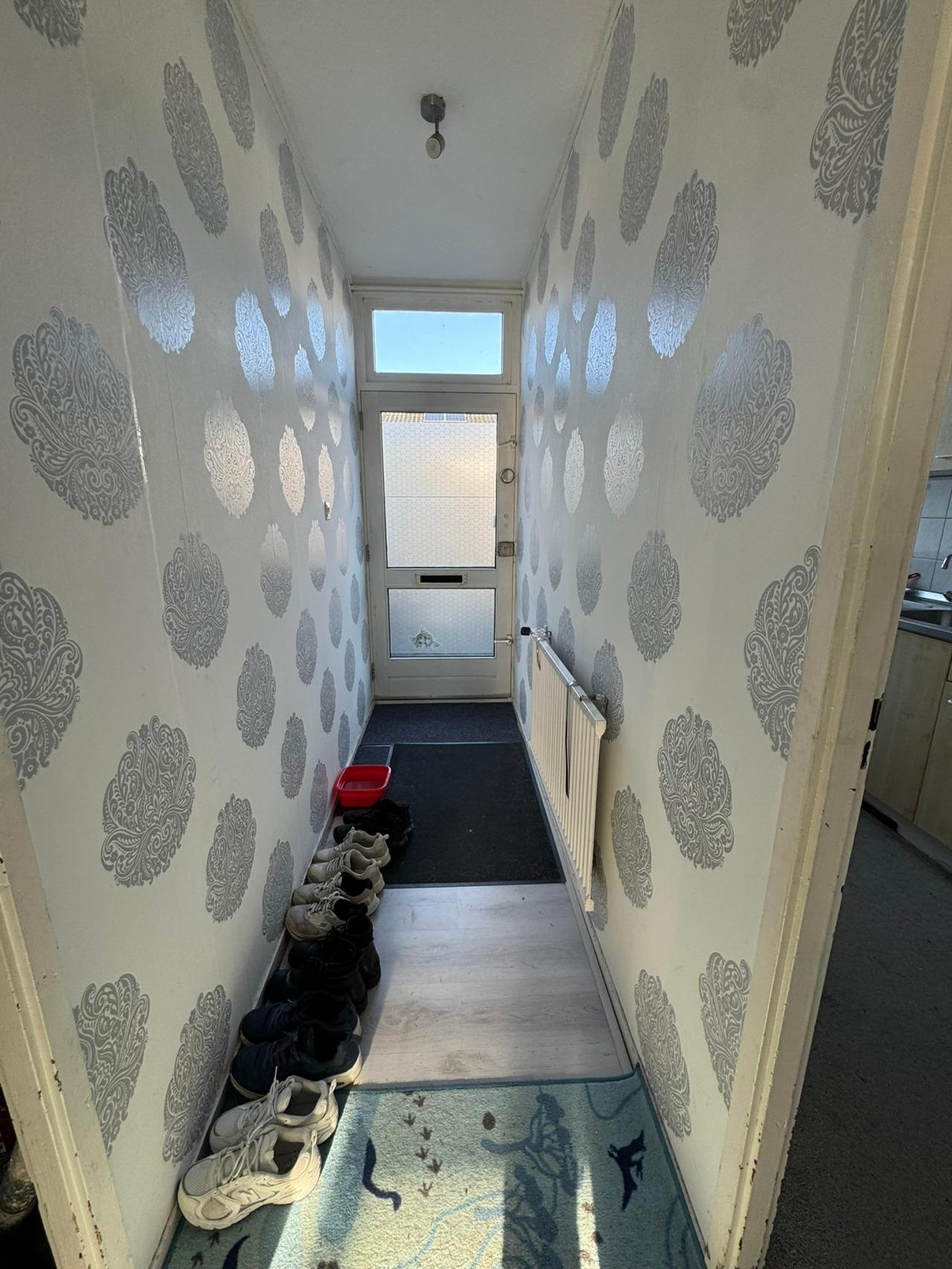 housePhoto