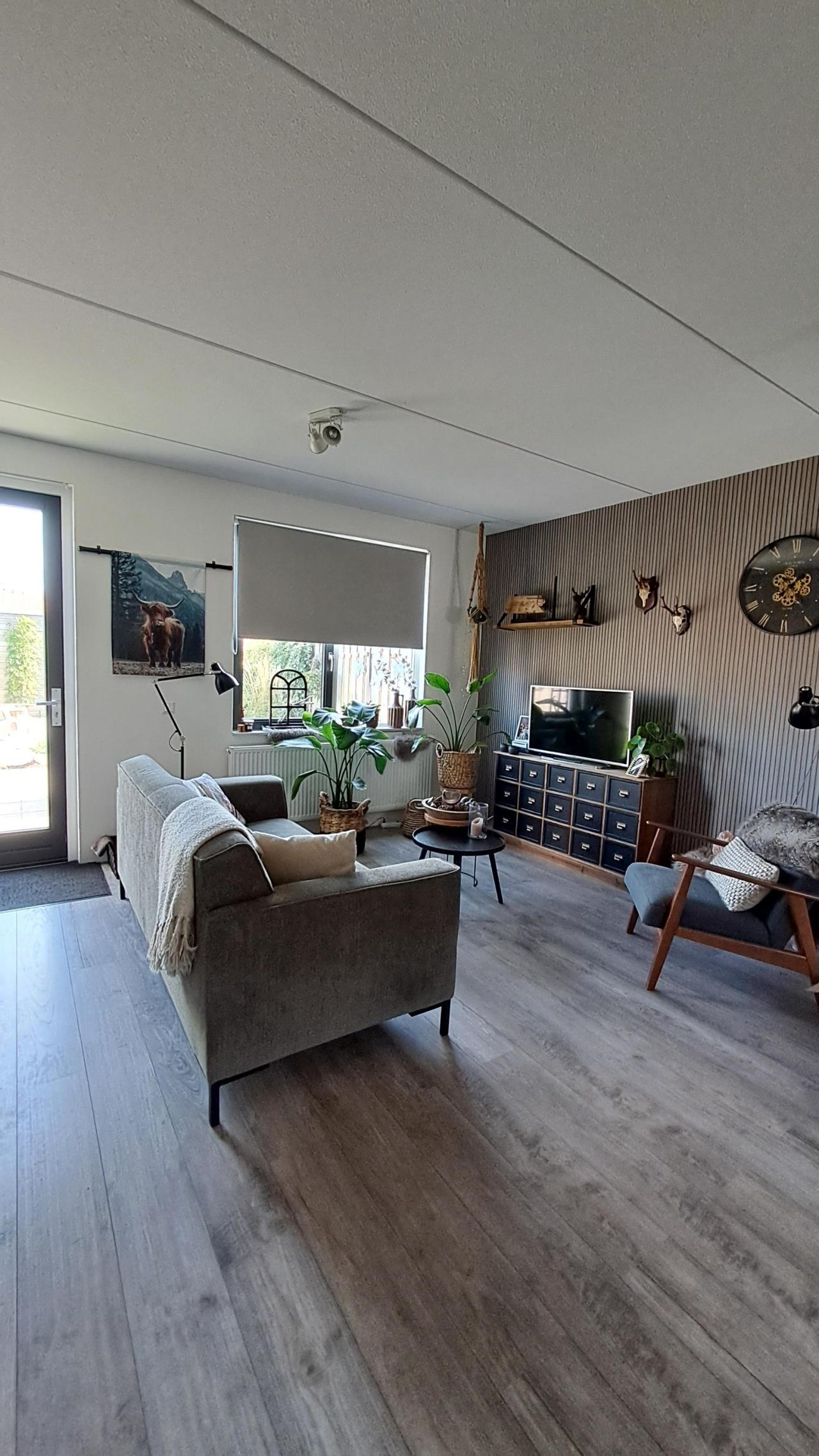 housePhoto
