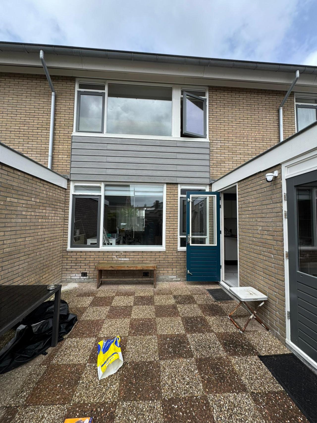 housePhoto