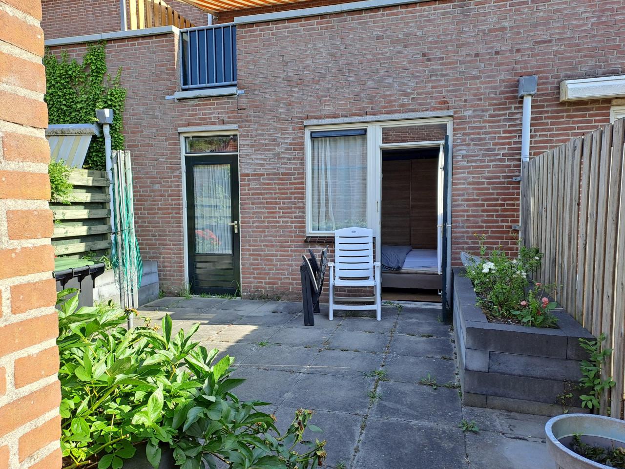 housePhoto