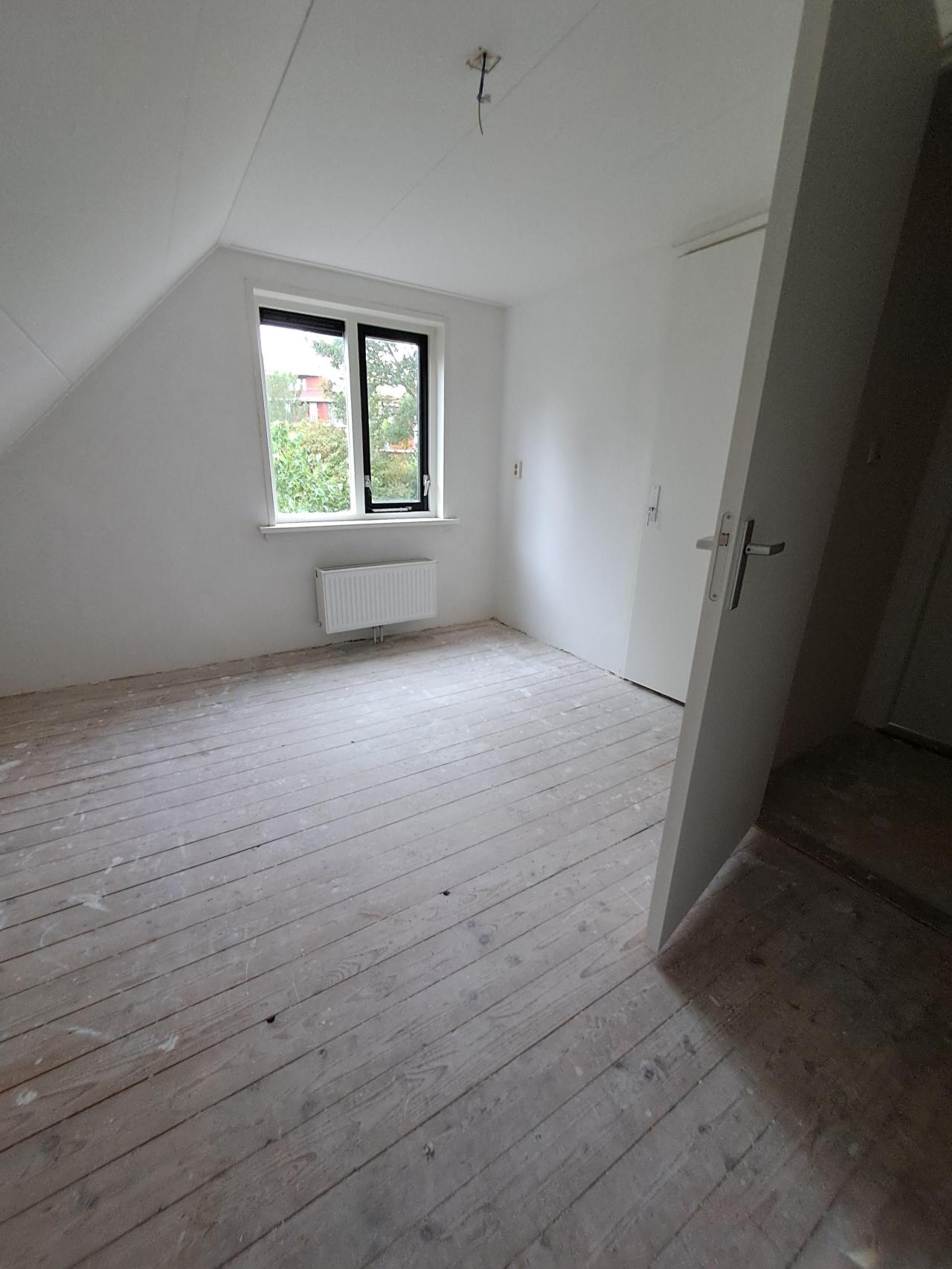 housePhoto