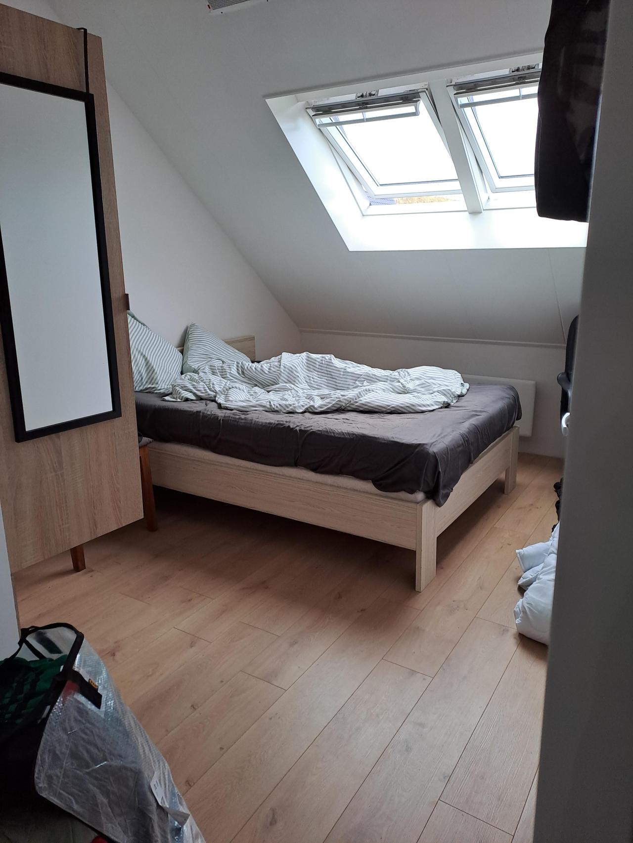 housePhoto